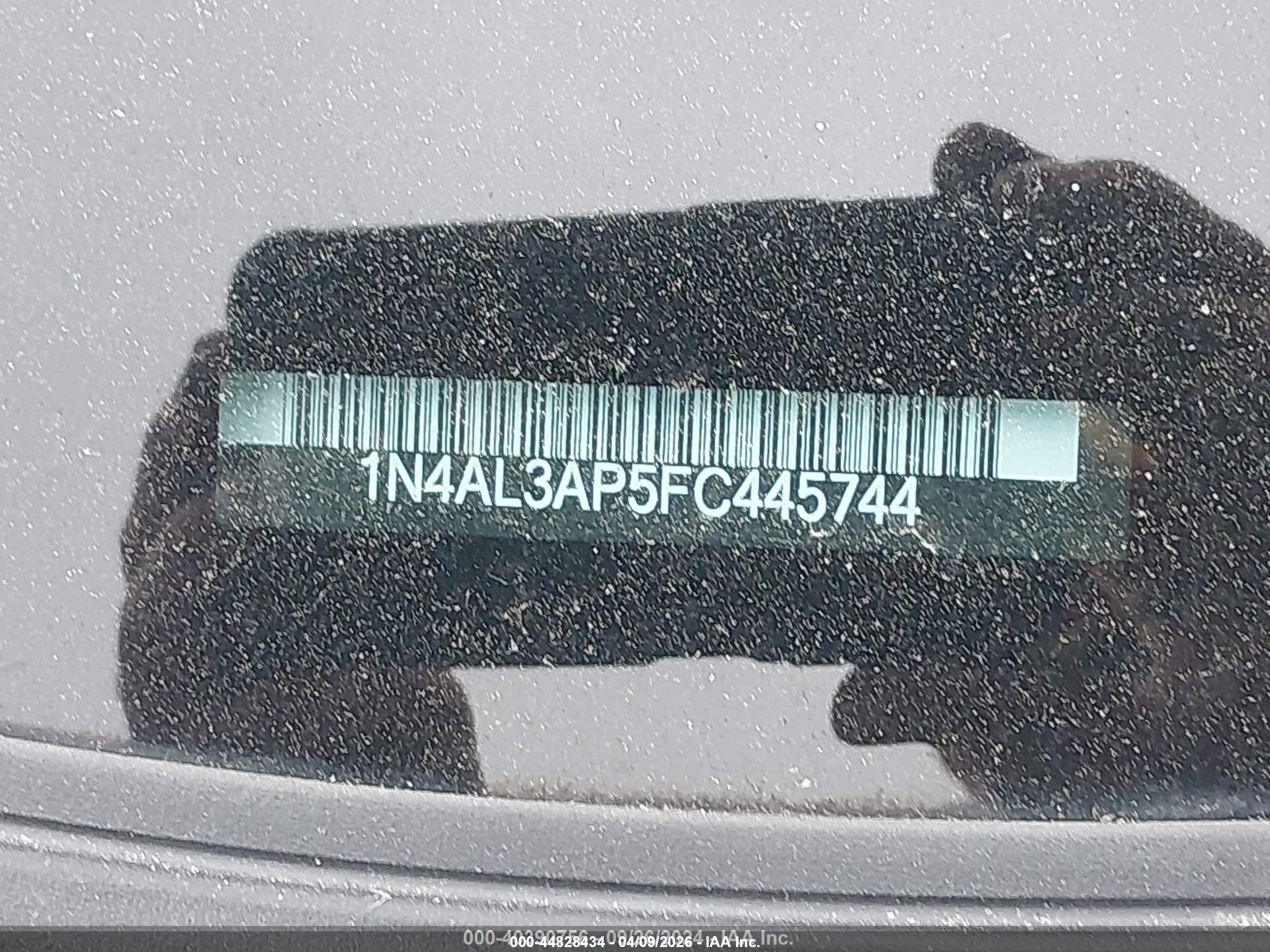 2015 Nissan Altima 2.5 Sv Серый vin: 1N4AL3AP5FC445744