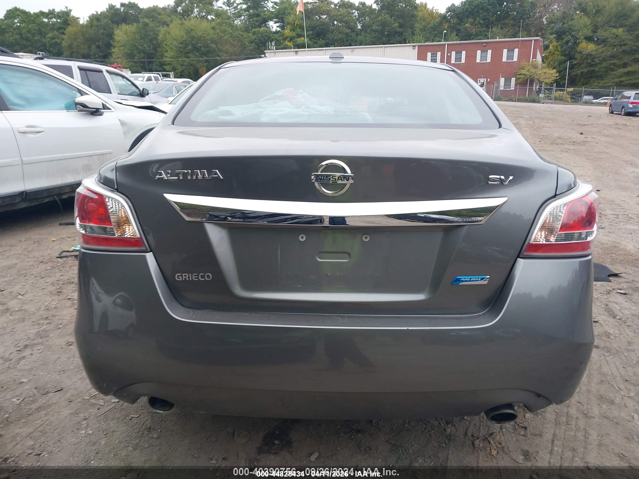 2015 Nissan Altima 2.5 Sv Серый vin: 1N4AL3AP5FC445744