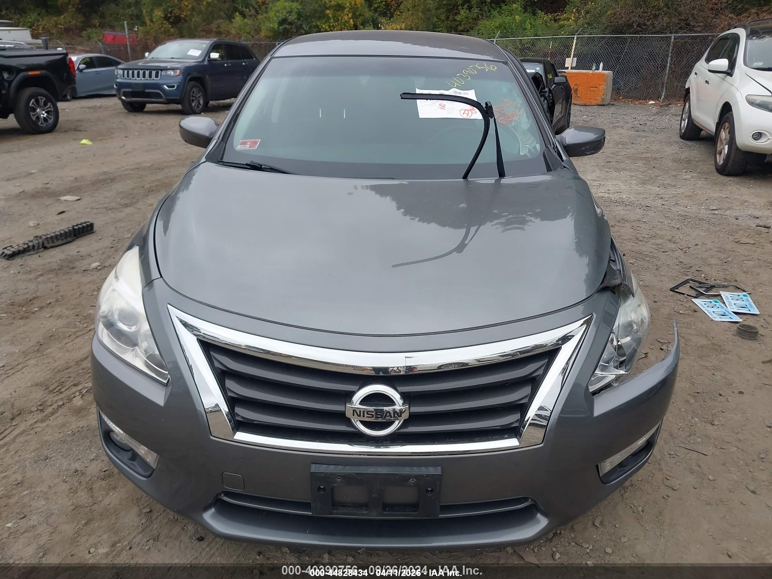 2015 Nissan Altima 2.5 Sv Серый vin: 1N4AL3AP5FC445744