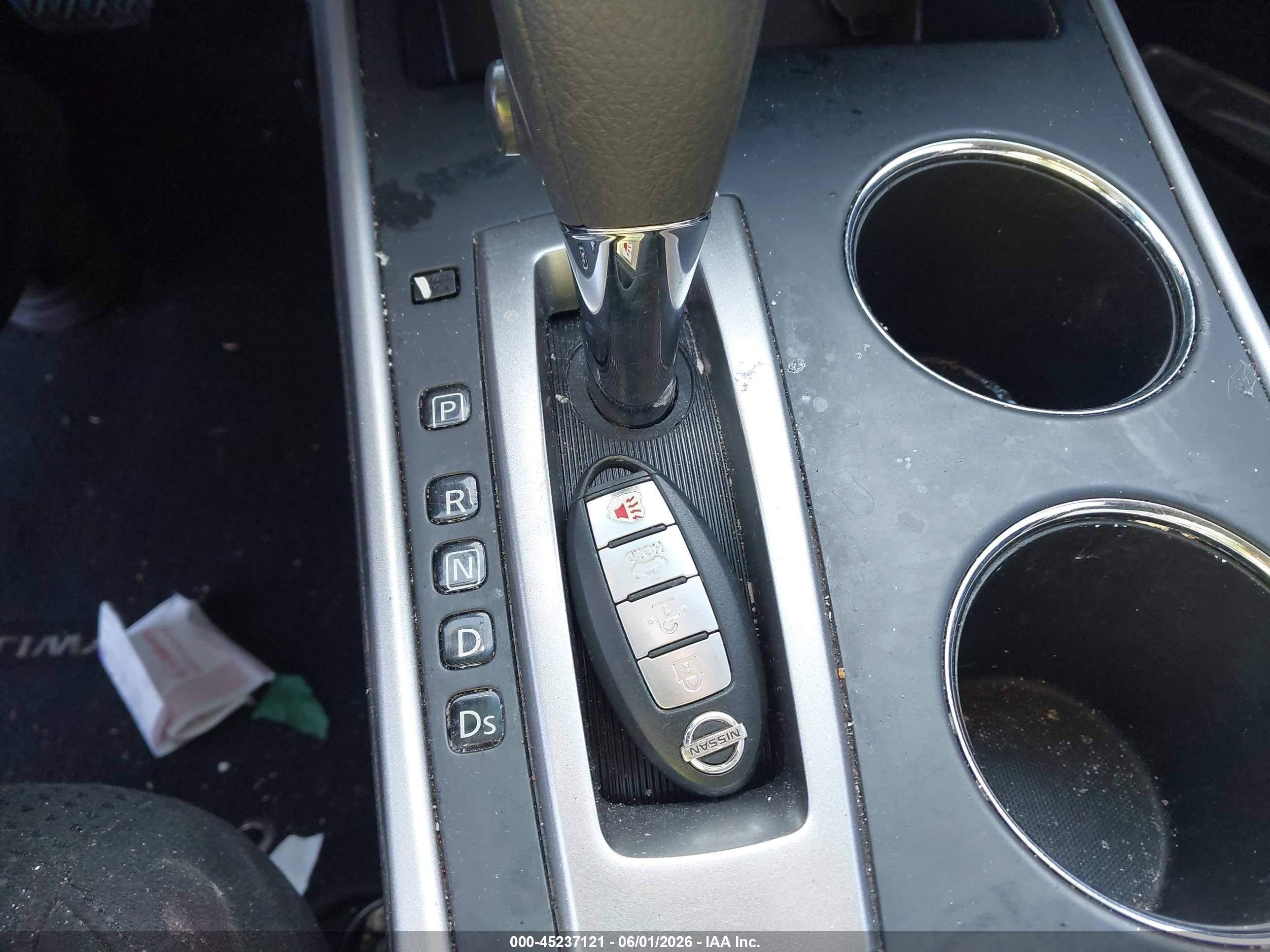 2015 Nissan Altima 2.5 S Белый vin: 1N4AL3AP5FC449650