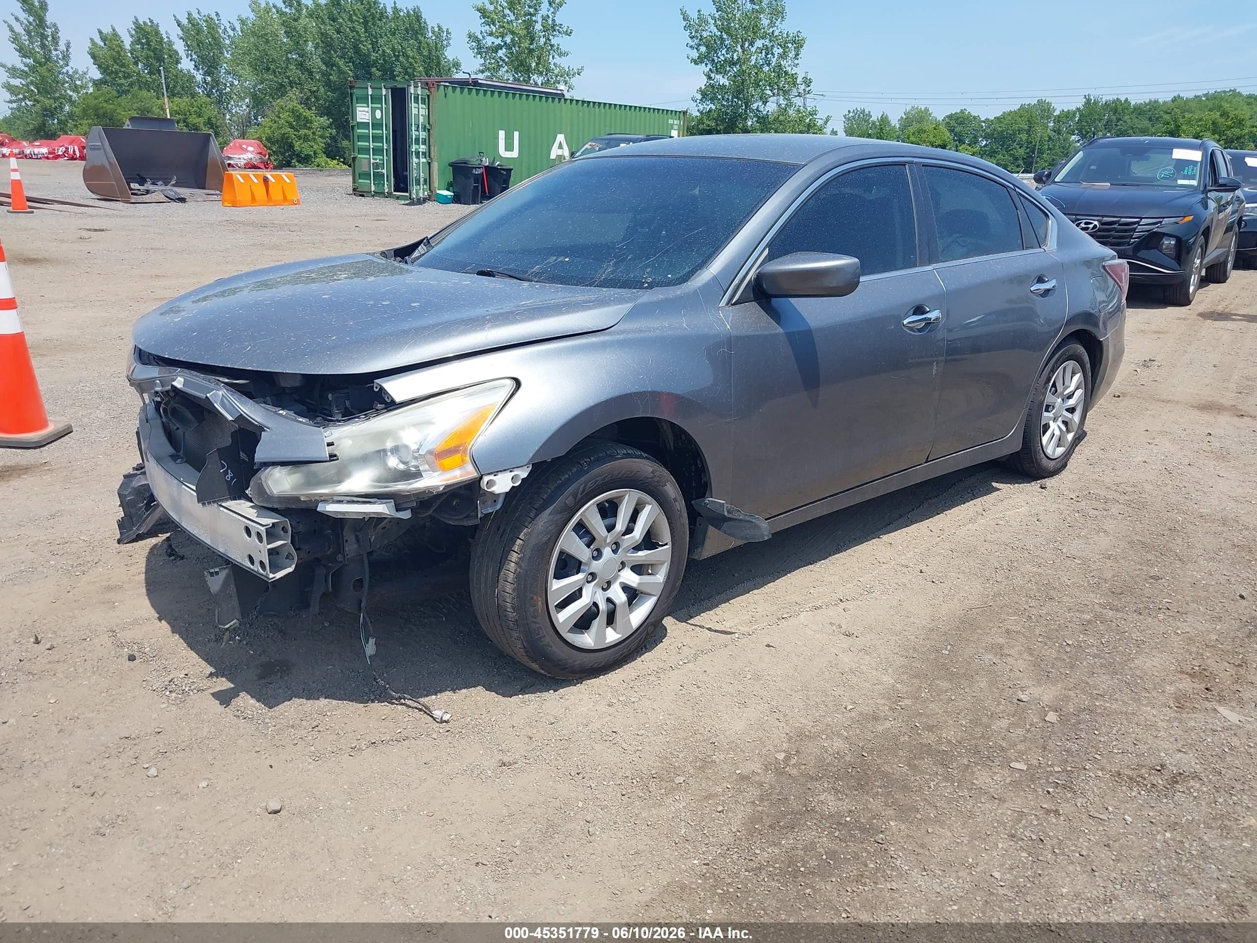 2015 Nissan Altima 2.5/2.5 S/2.5 Sl/2.5 Sv Серый vin: 1N4AL3AP5FC454654