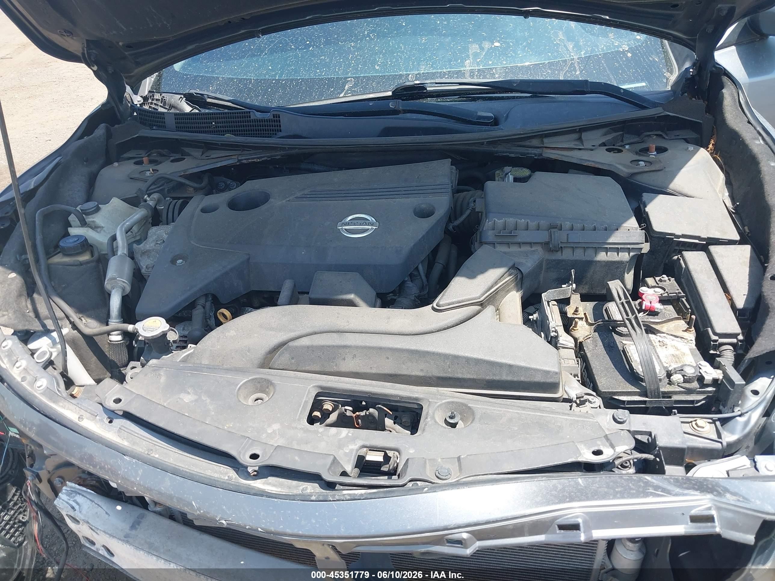 2015 Nissan Altima 2.5/2.5 S/2.5 Sl/2.5 Sv Серый vin: 1N4AL3AP5FC454654