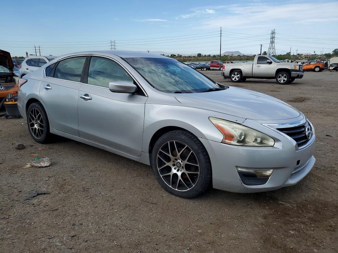 2015 Nissan Altima 2.5 S Silver vin: 1N4AL3AP5FC463791