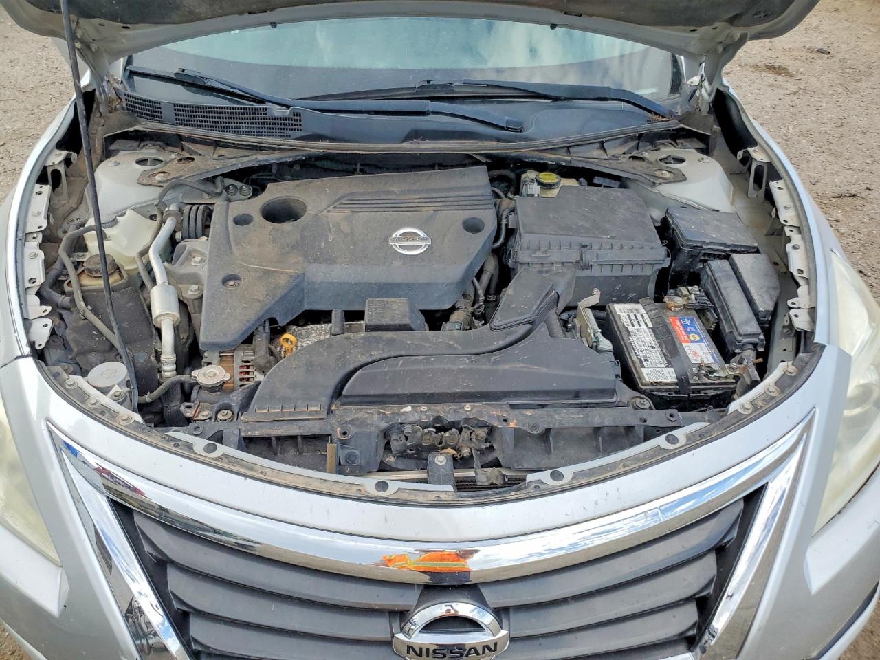 2015 Nissan Altima 2.5 S Silver vin: 1N4AL3AP5FC463791