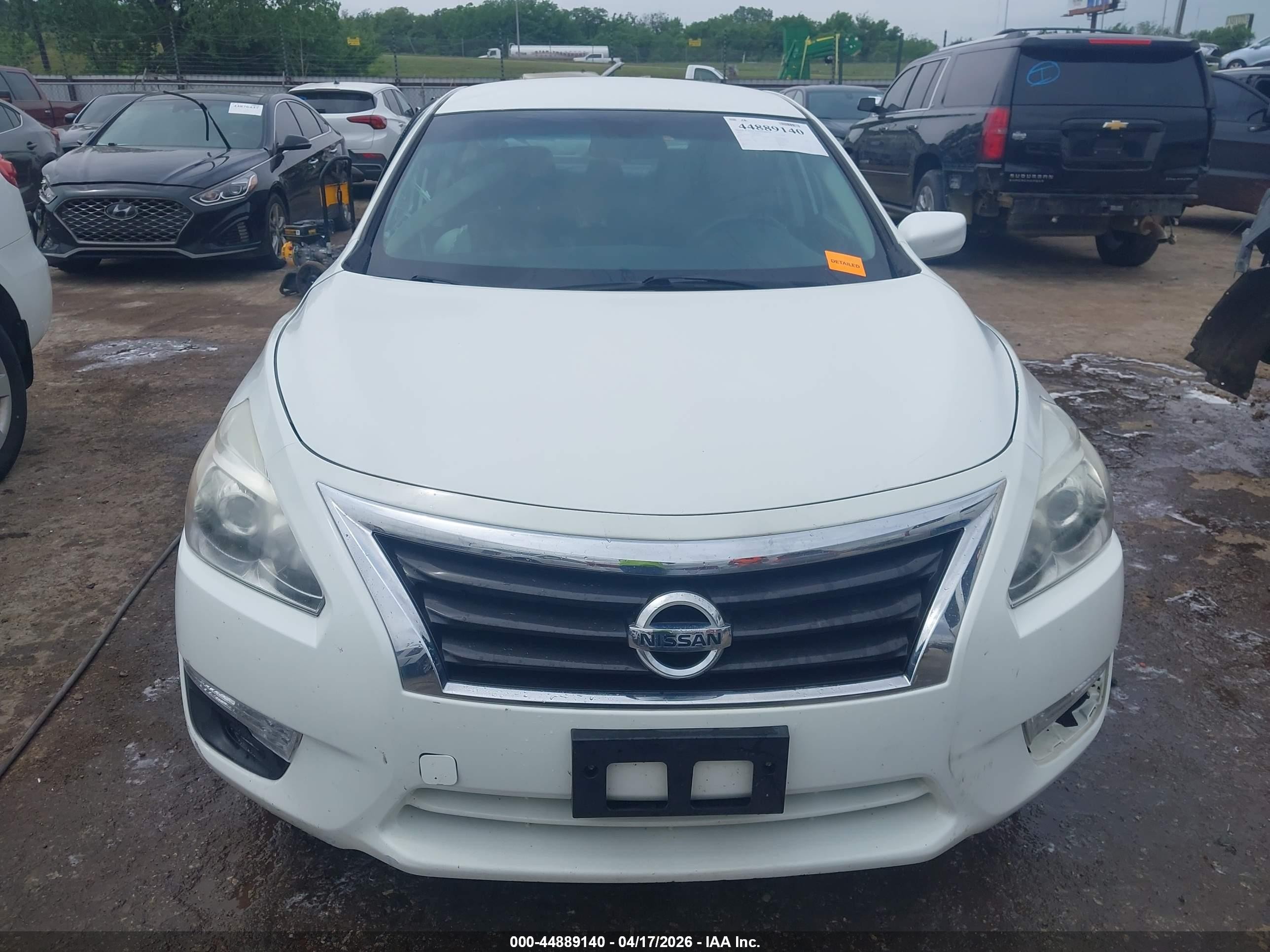 2015 Nissan Altima 2.5 S White vin: 1N4AL3AP5FC471602