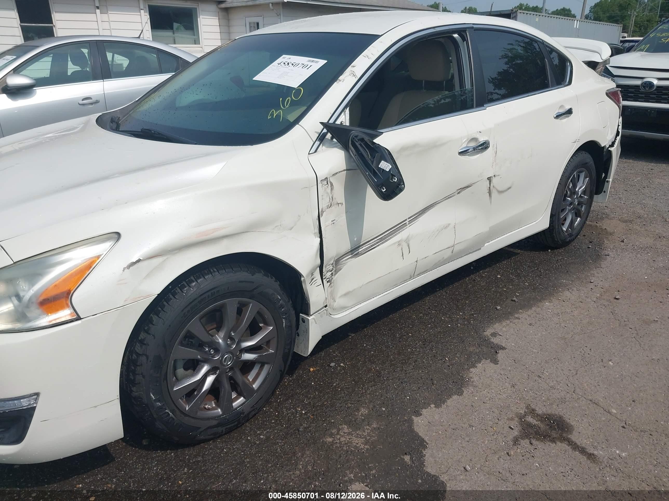 2015 Nissan Altima 2.5 S White vin: 1N4AL3AP5FC476816