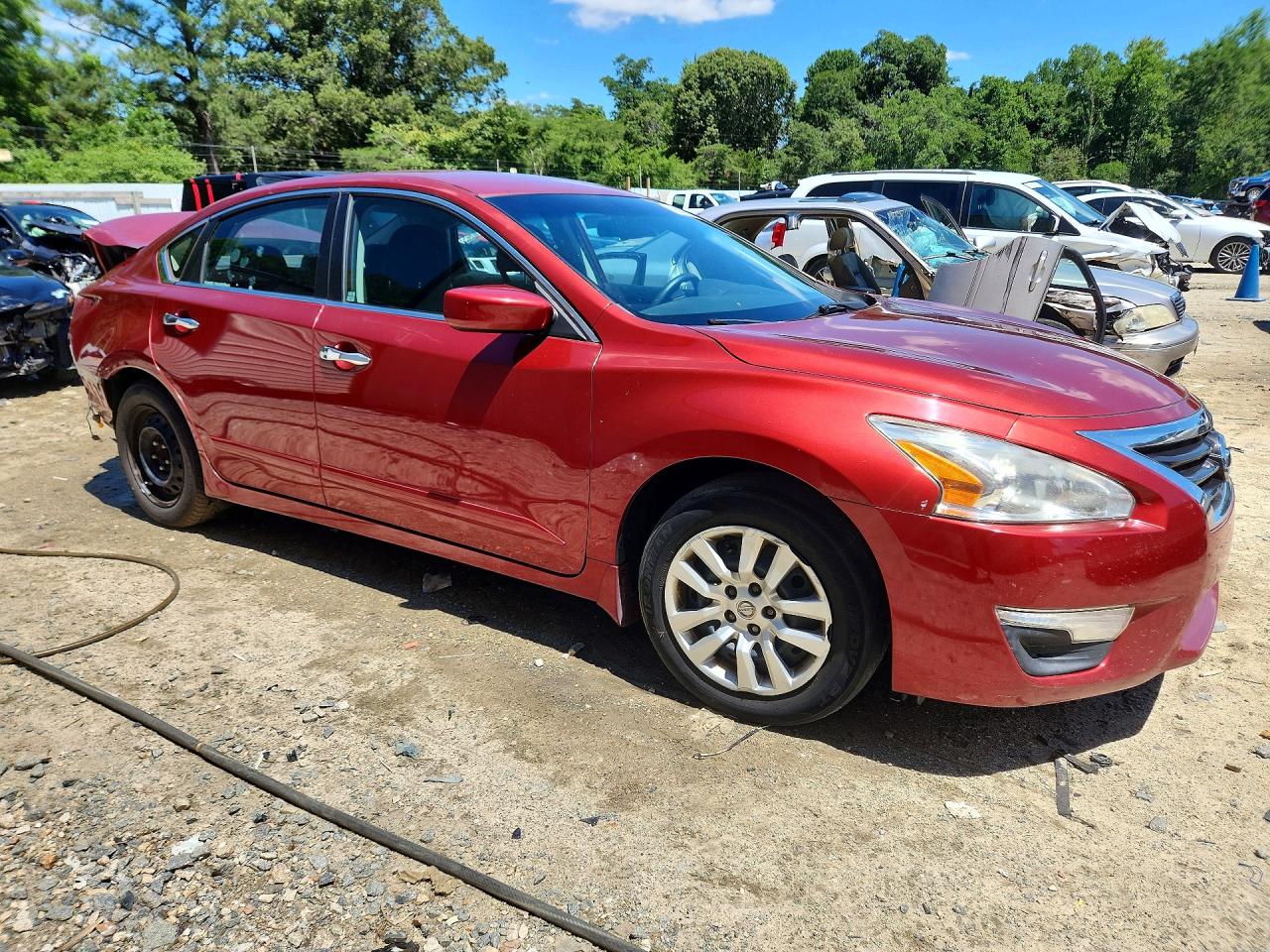 2015 Nissan Altima 2.5 S Red vin: 1N4AL3AP5FC479764