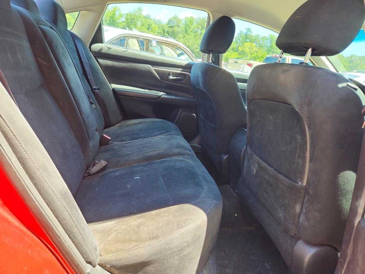 2015 Nissan Altima 2.5 S Red vin: 1N4AL3AP5FC479764