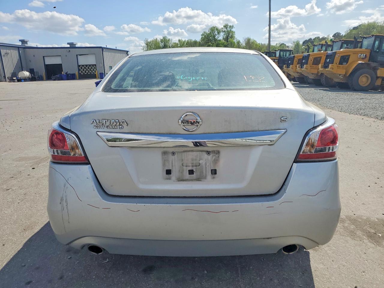 2015 Nissan Altima 2.5 S Silver vin: 1N4AL3AP5FC583557