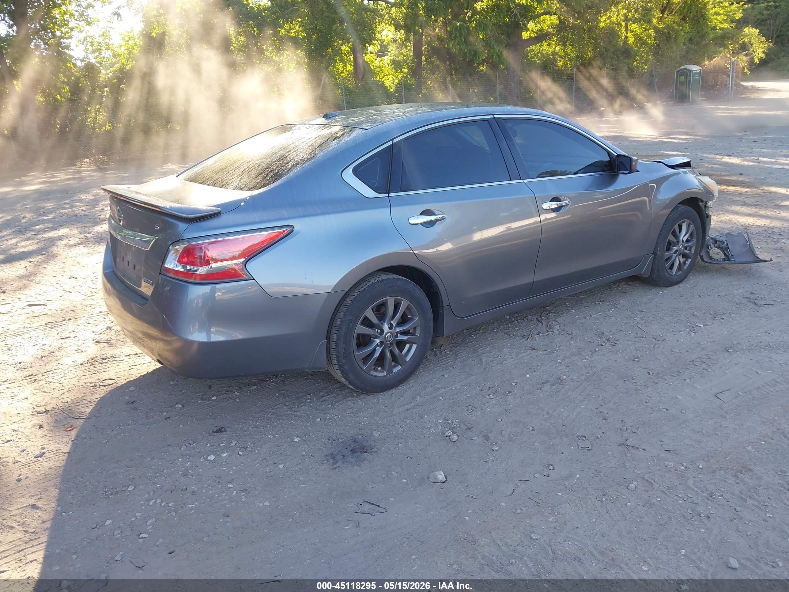 2015 Nissan Altima 2.5 S Gray vin: 1N4AL3AP5FC584420