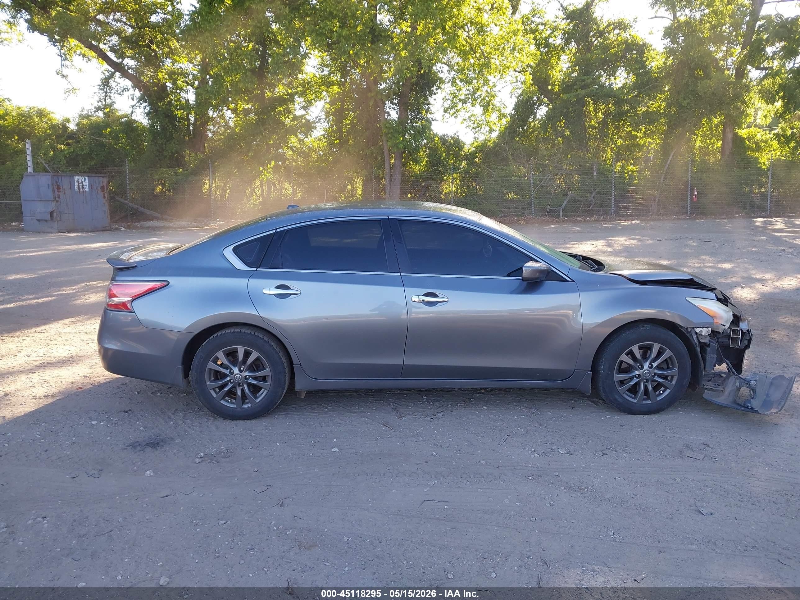 2015 Nissan Altima 2.5 S Gray vin: 1N4AL3AP5FC584420