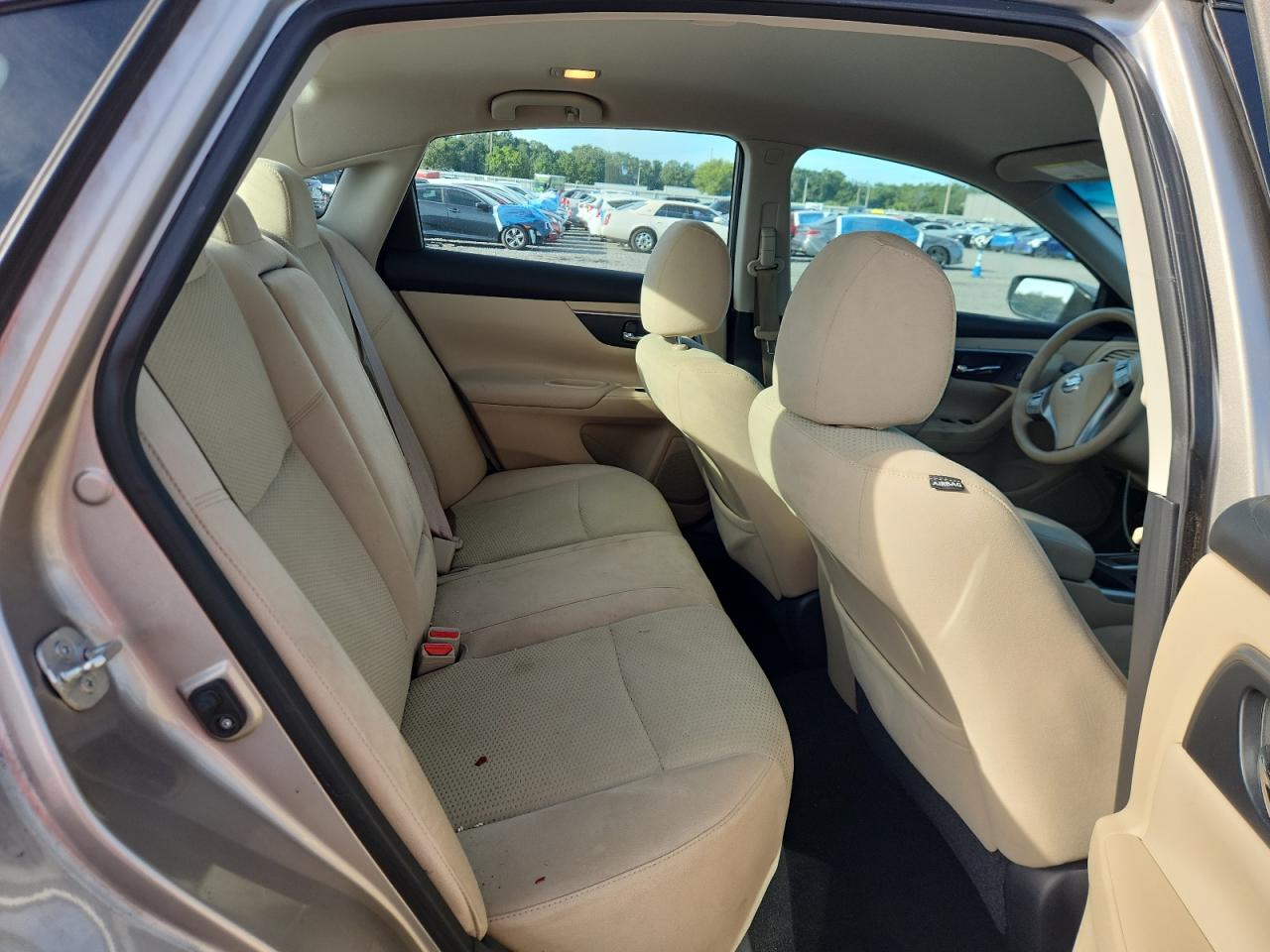2015 Nissan Altima 2.5 S Tan vin: 1N4AL3AP5FC586488