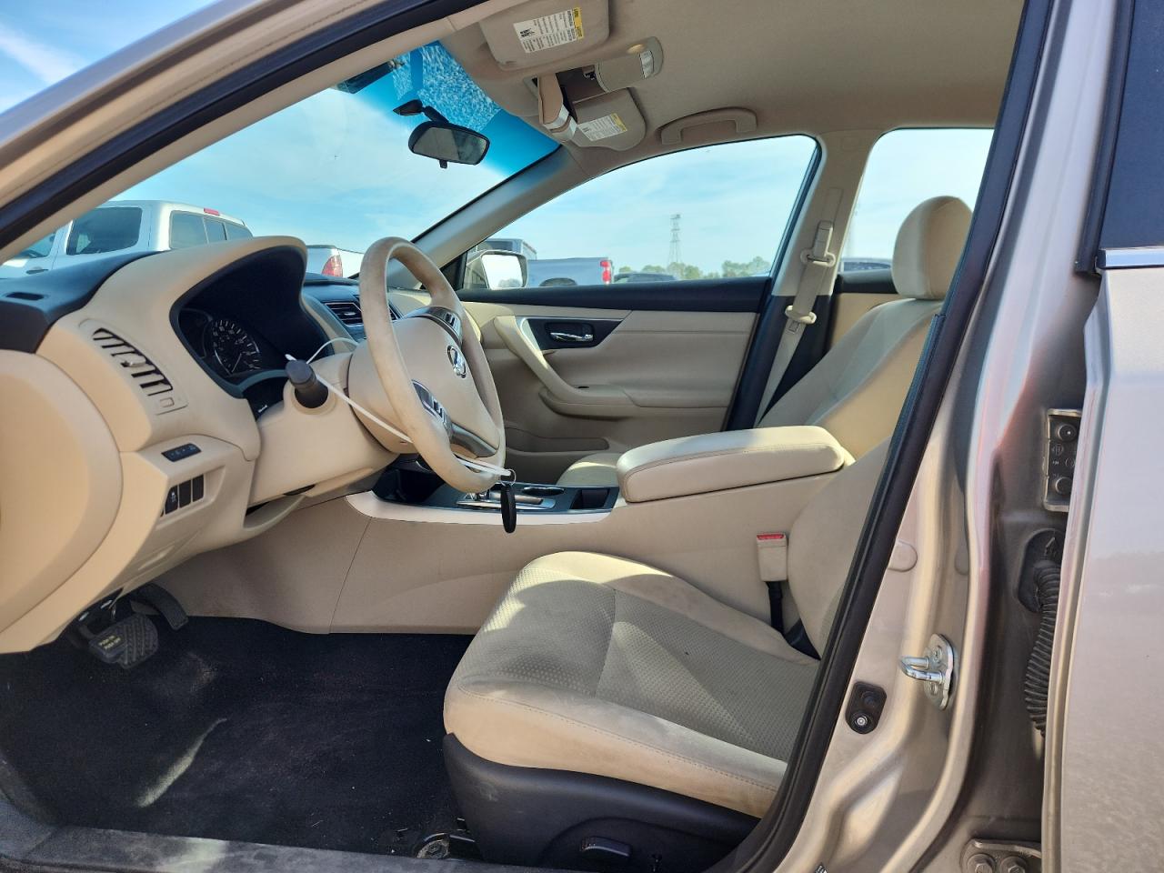 2015 Nissan Altima 2.5 S Tan vin: 1N4AL3AP5FC586488