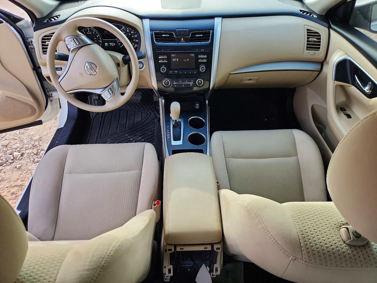 2015 Nissan Altima 2.5 S White vin: 1N4AL3AP5FC589522