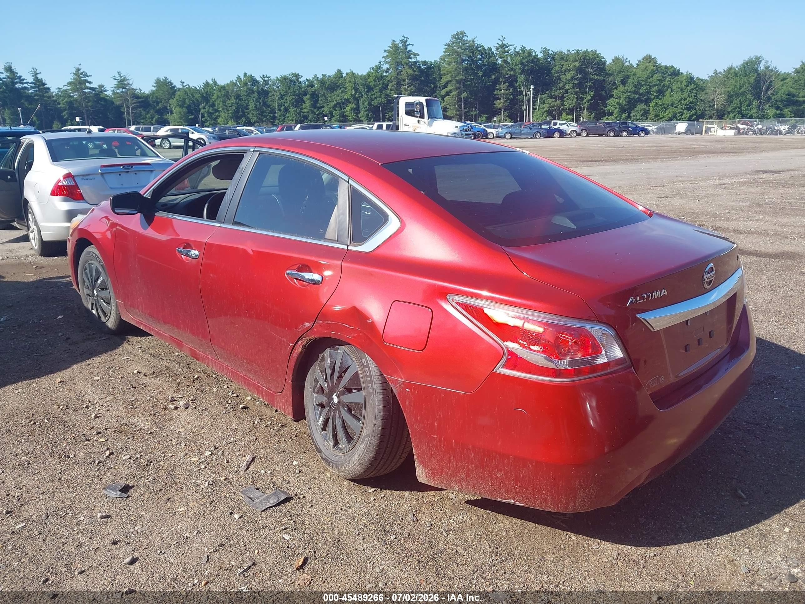 2015 Nissan Altima 2.5/2.5 S/2.5 Sl/2.5 Sv Red vin: 1N4AL3AP5FN301003