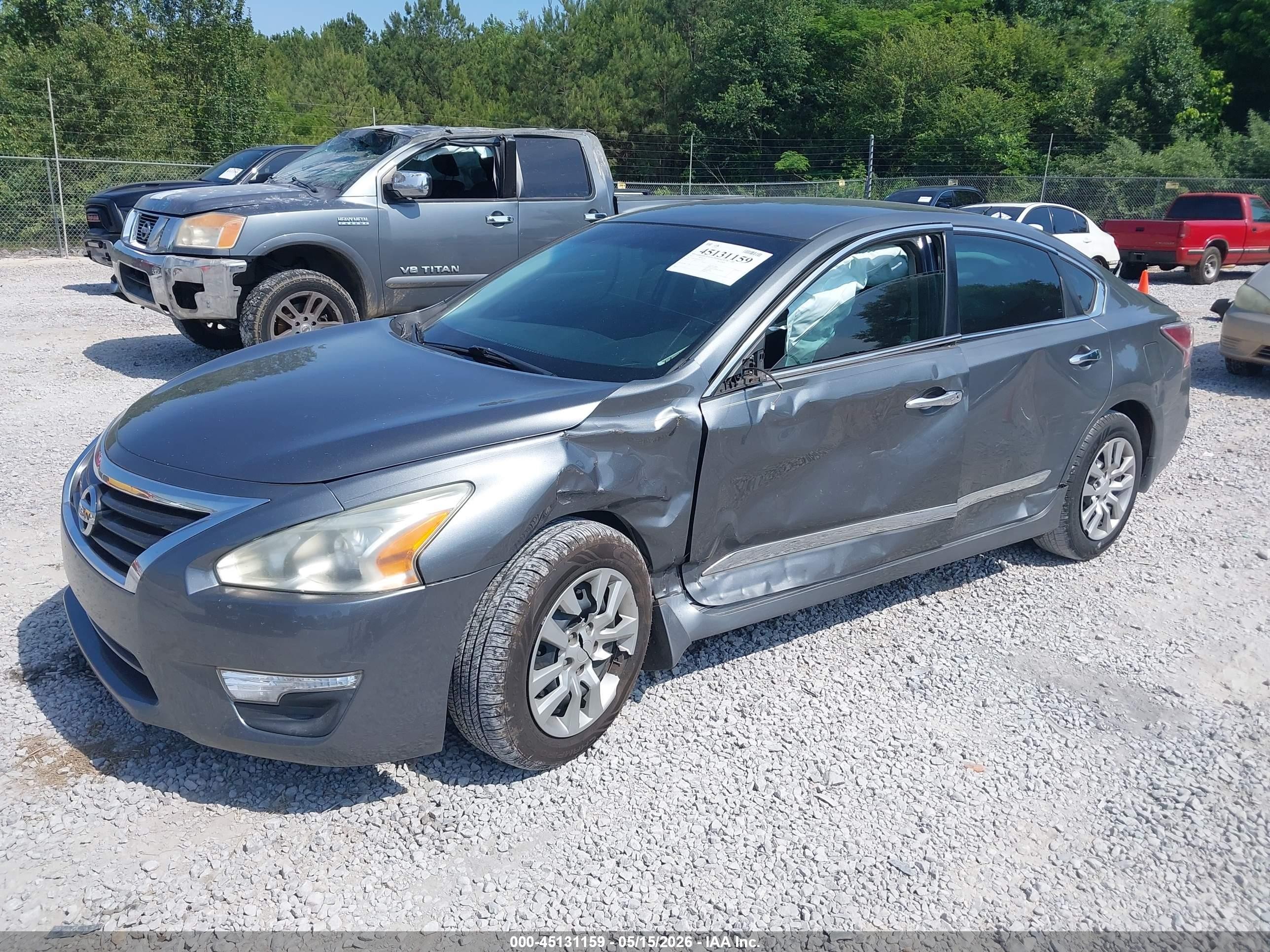 2015 Nissan Altima 2.5 S Серый vin: 1N4AL3AP5FN317637