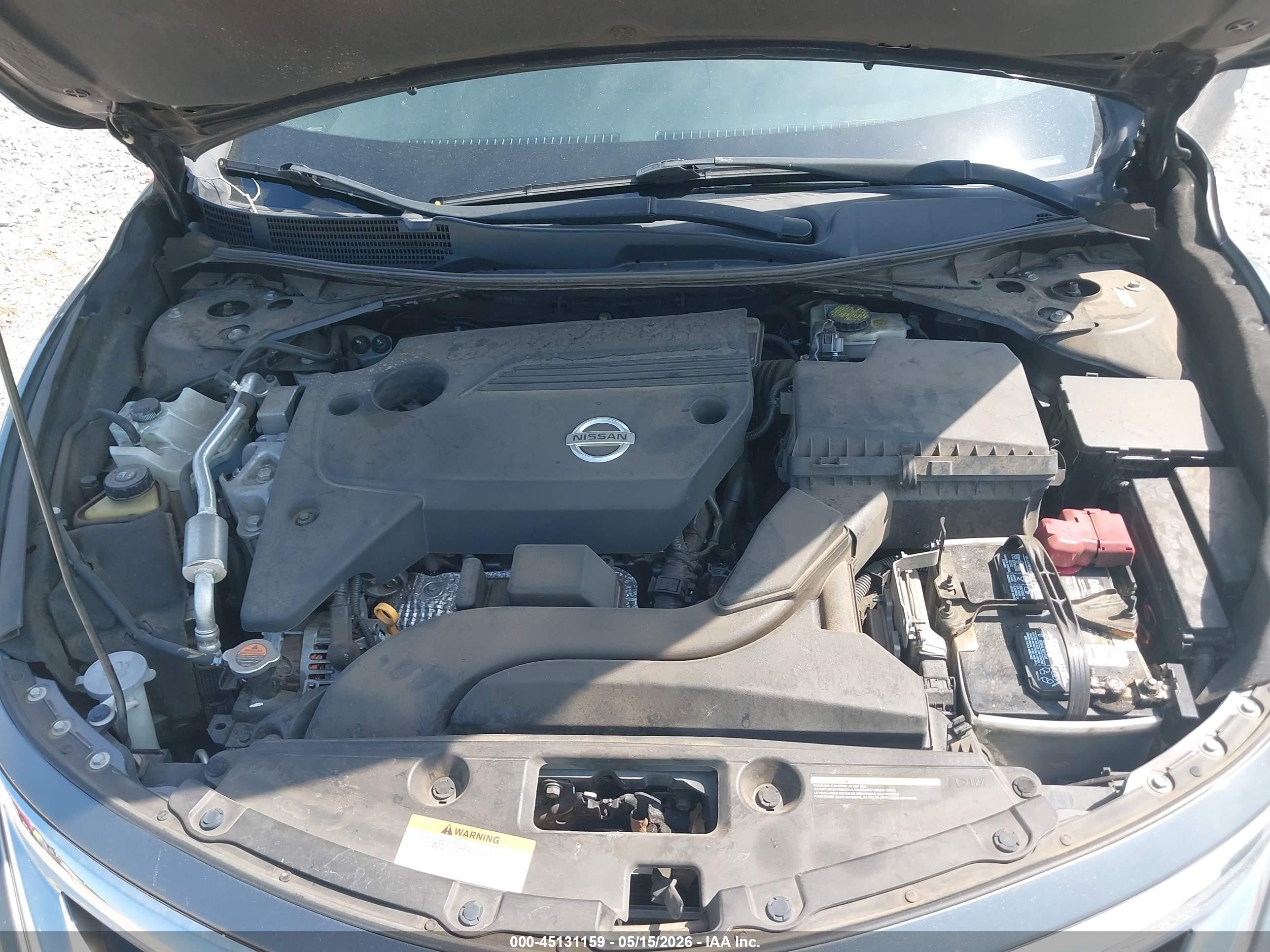 2015 Nissan Altima 2.5 S Серый vin: 1N4AL3AP5FN317637