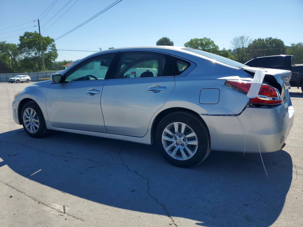 2015 Nissan Altima 2.5 S Серебряный vin: 1N4AL3AP5FN317797