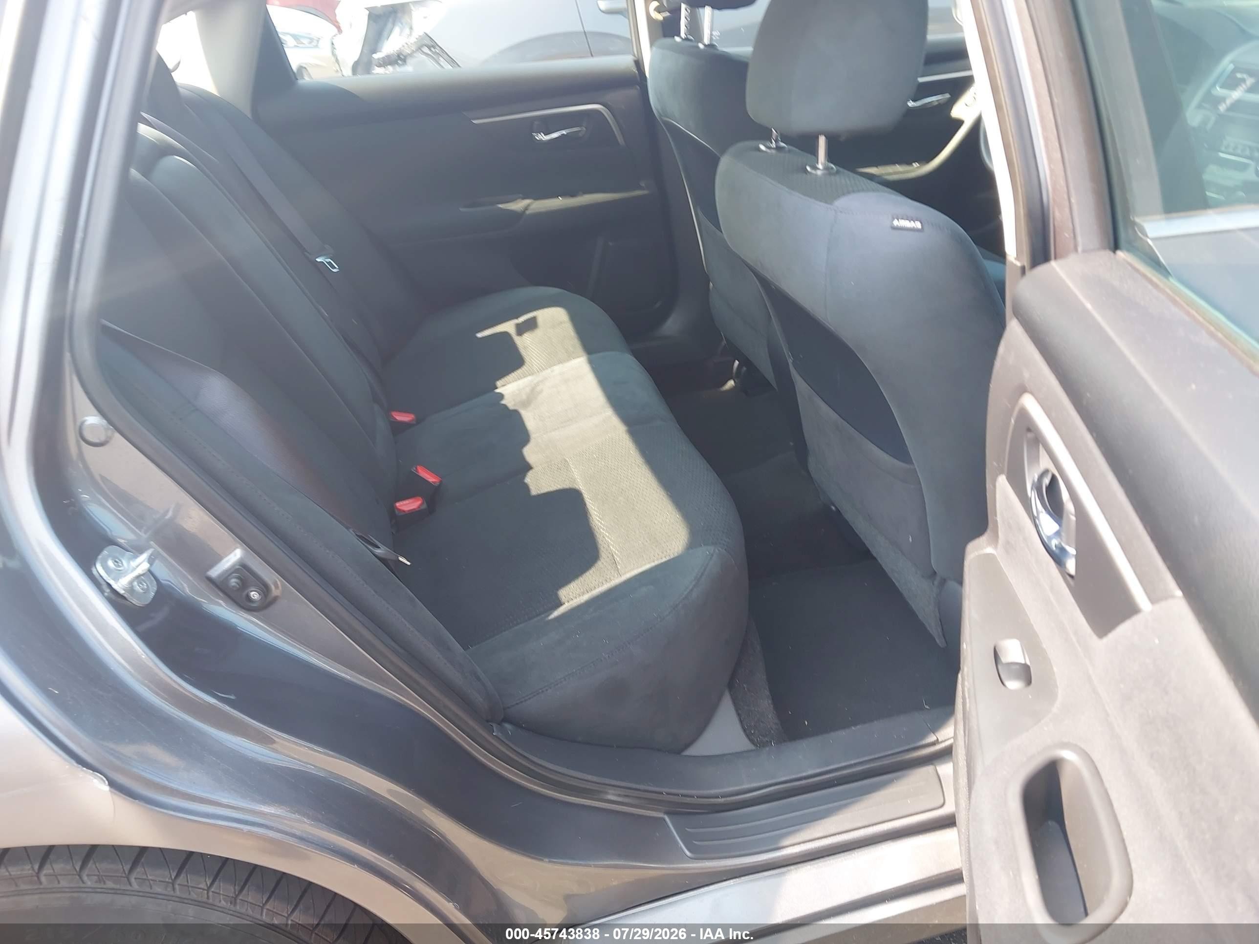 2015 Nissan Altima 2.5 S Gray vin: 1N4AL3AP5FN325432