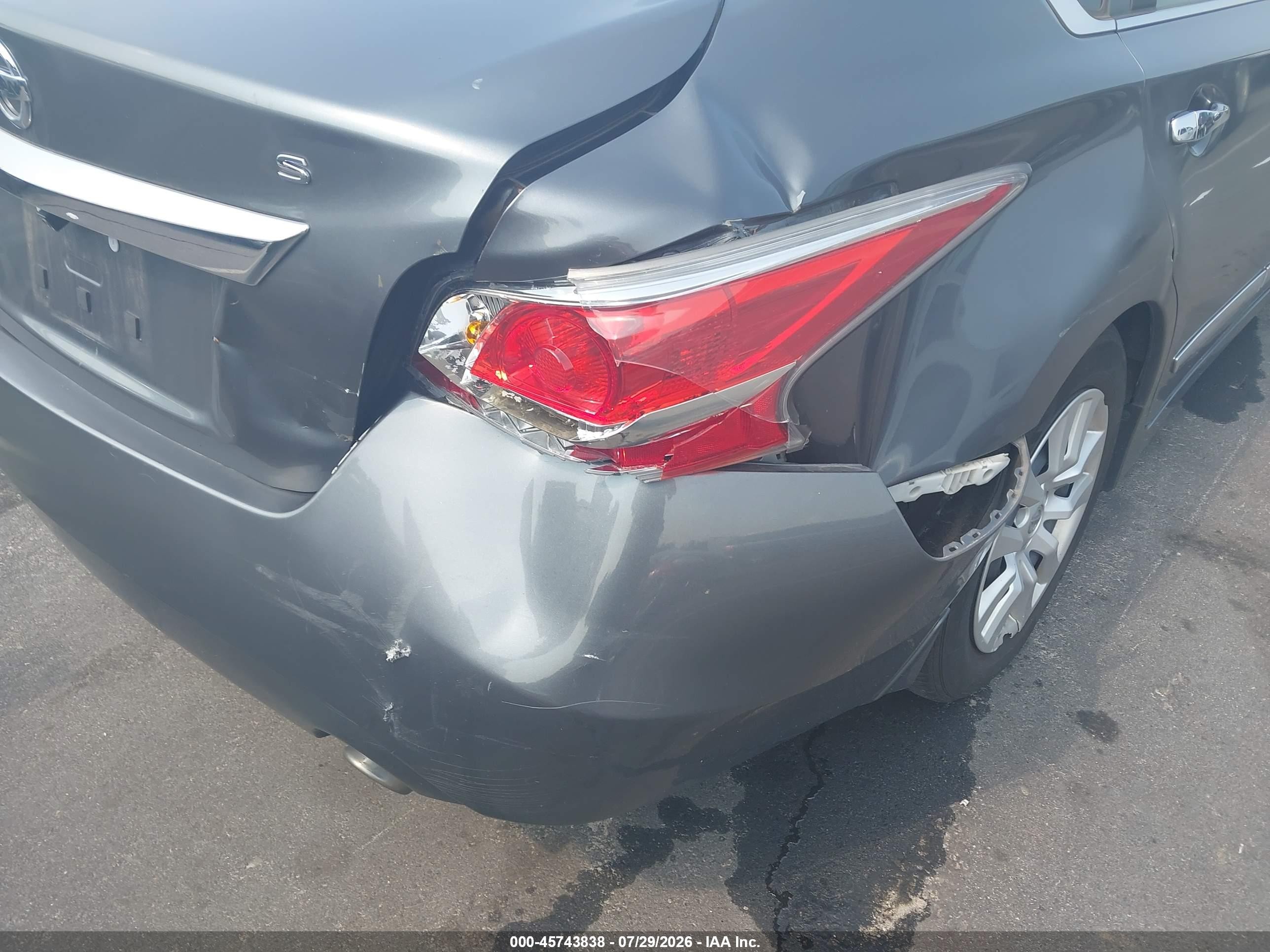 2015 Nissan Altima 2.5 S Gray vin: 1N4AL3AP5FN325432