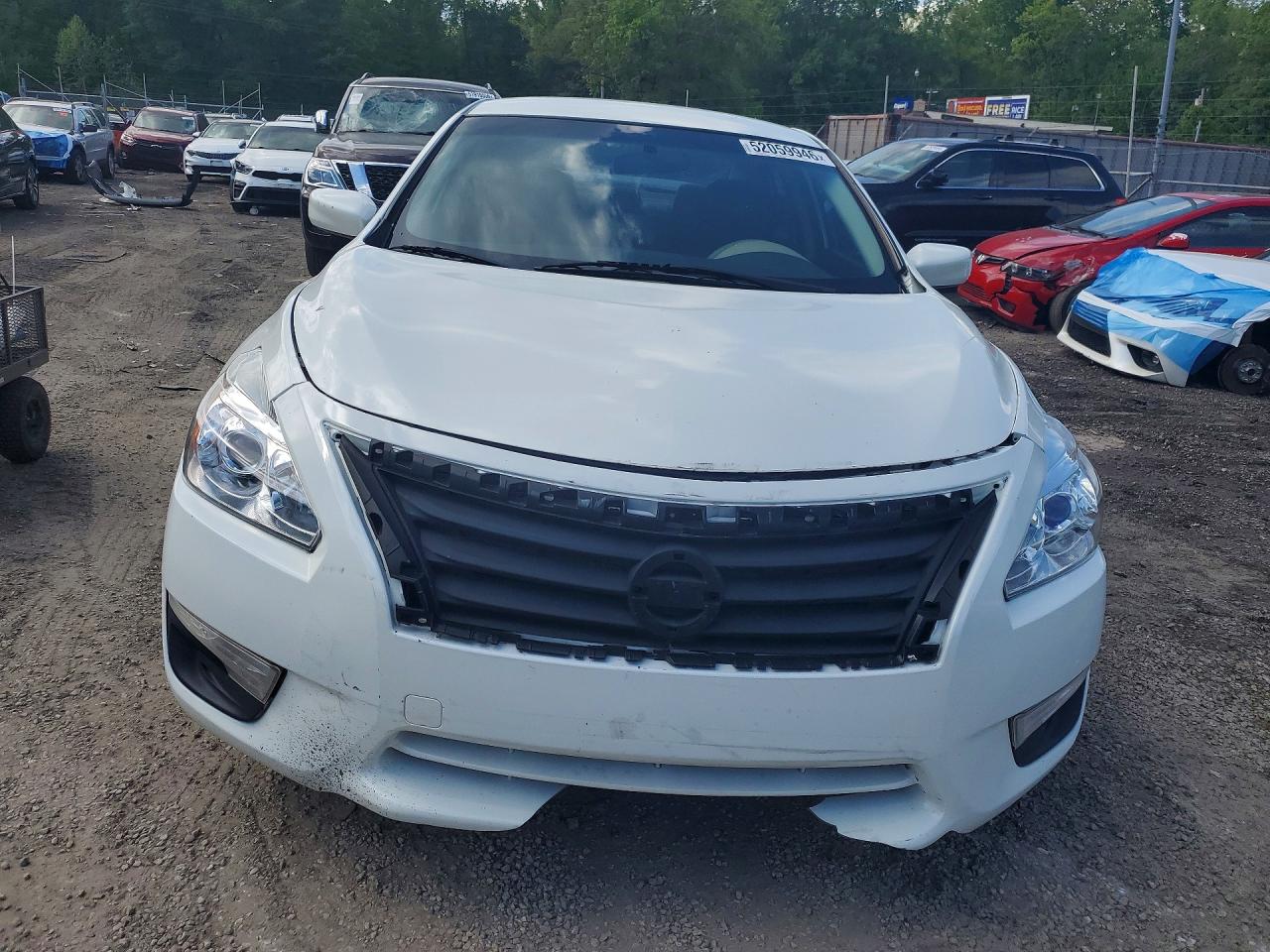 2015 Nissan Altima 2.5 S White vin: 1N4AL3AP5FN326578