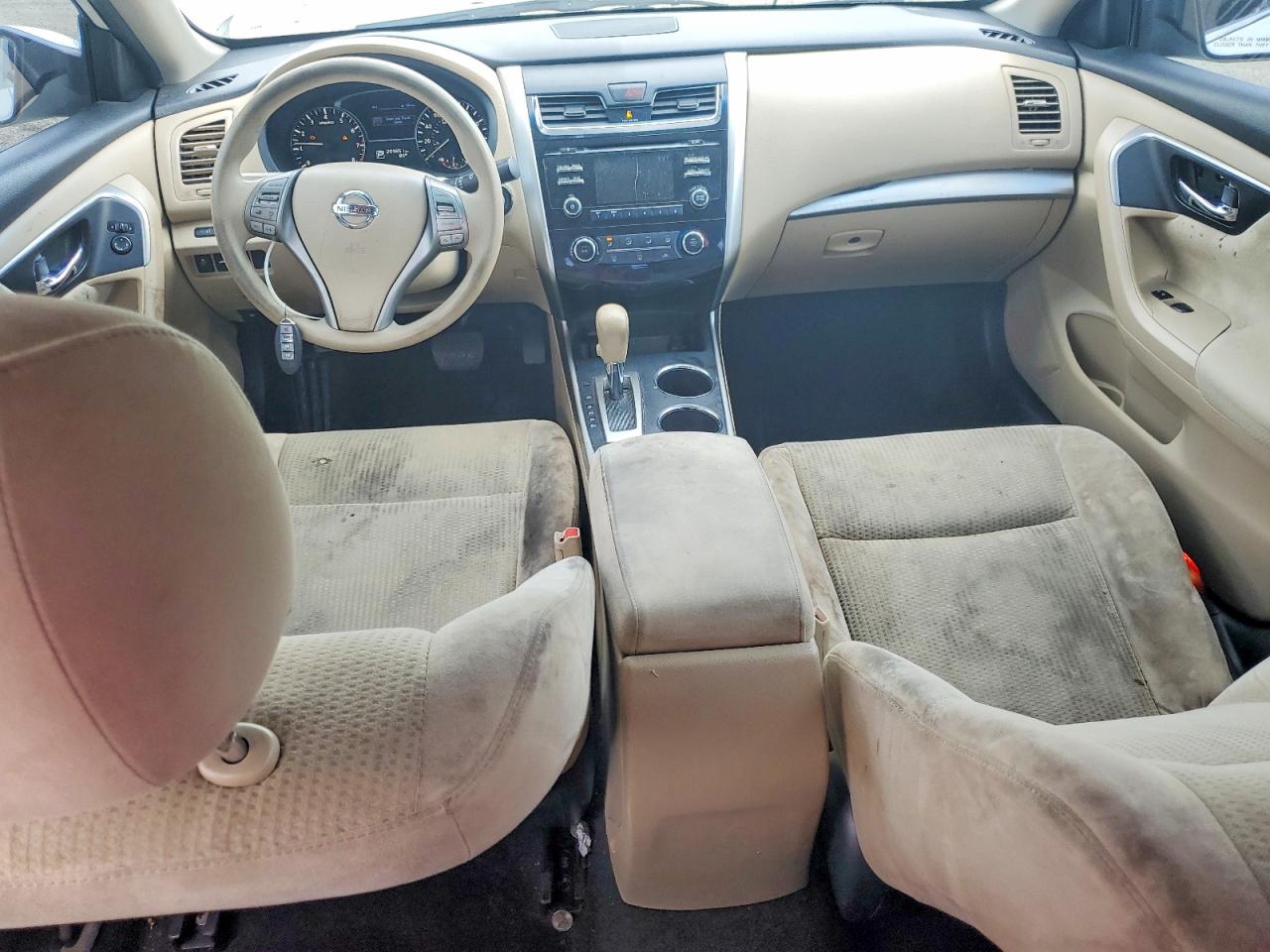 2015 Nissan Altima 2.5 S White vin: 1N4AL3AP5FN326578