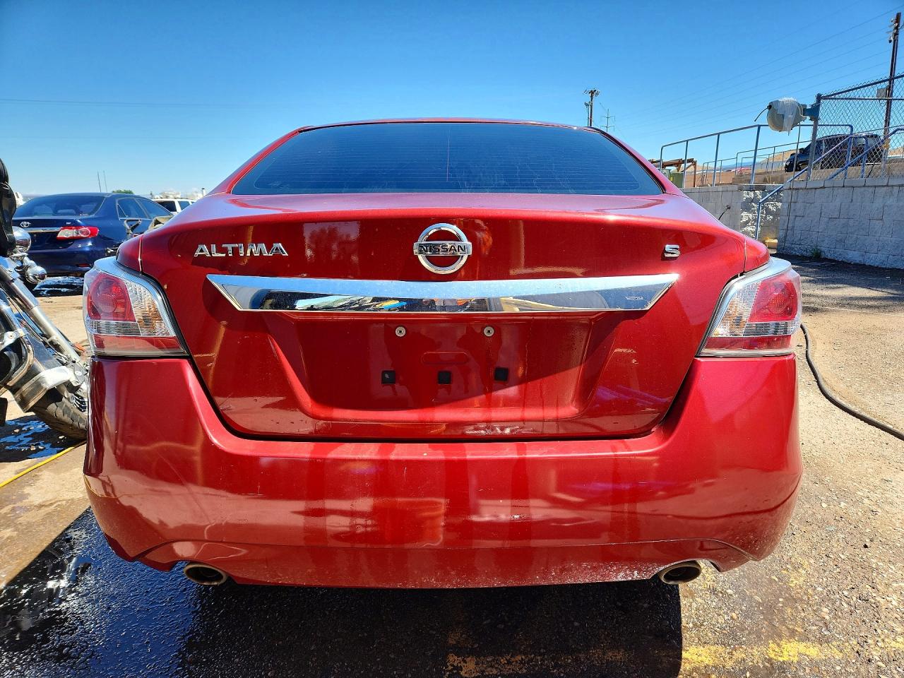 2015 Nissan Altima 2.5 S Red vin: 1N4AL3AP5FN329156