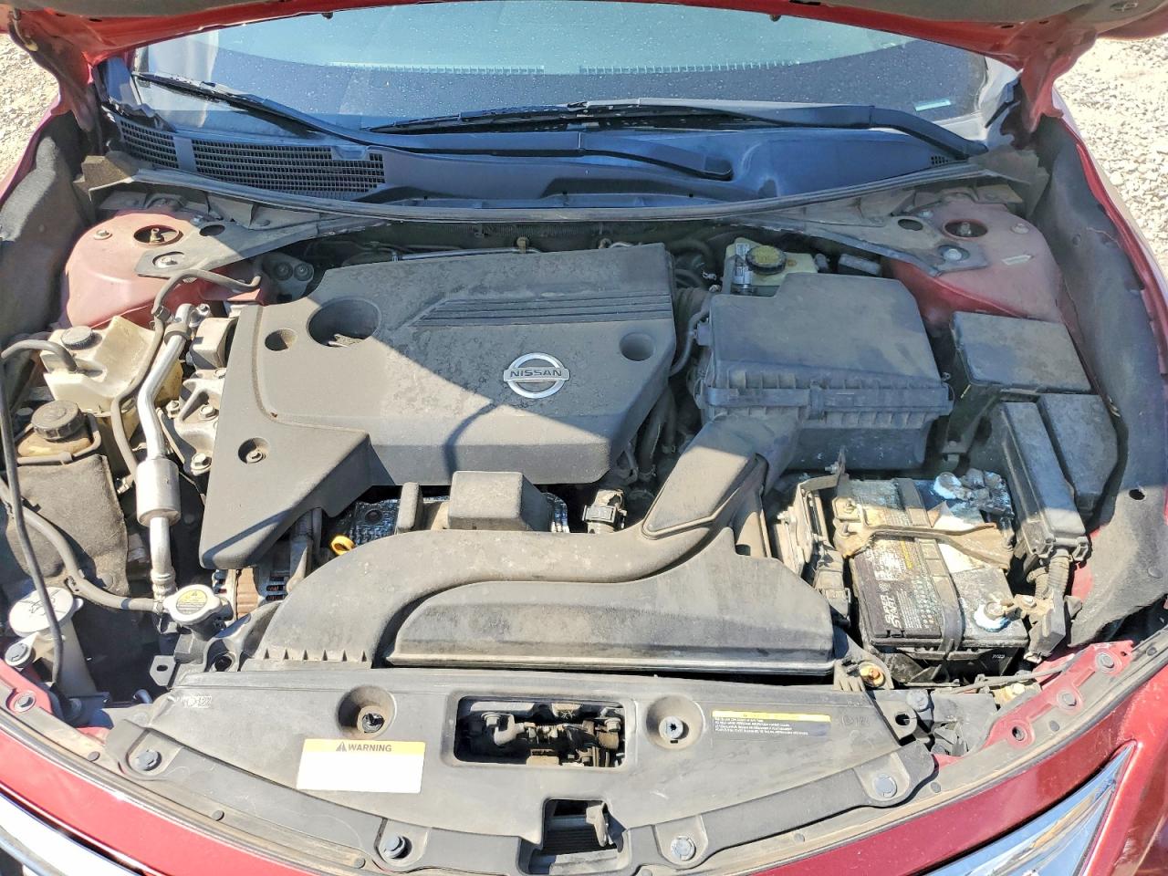 2015 Nissan Altima 2.5 S Red vin: 1N4AL3AP5FN342604
