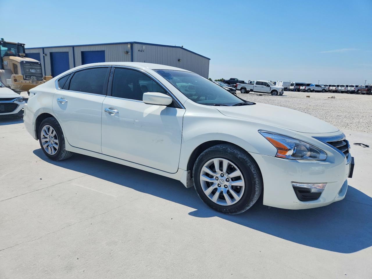 2015 Nissan Altima 2.5 S White vin: 1N4AL3AP5FN346748