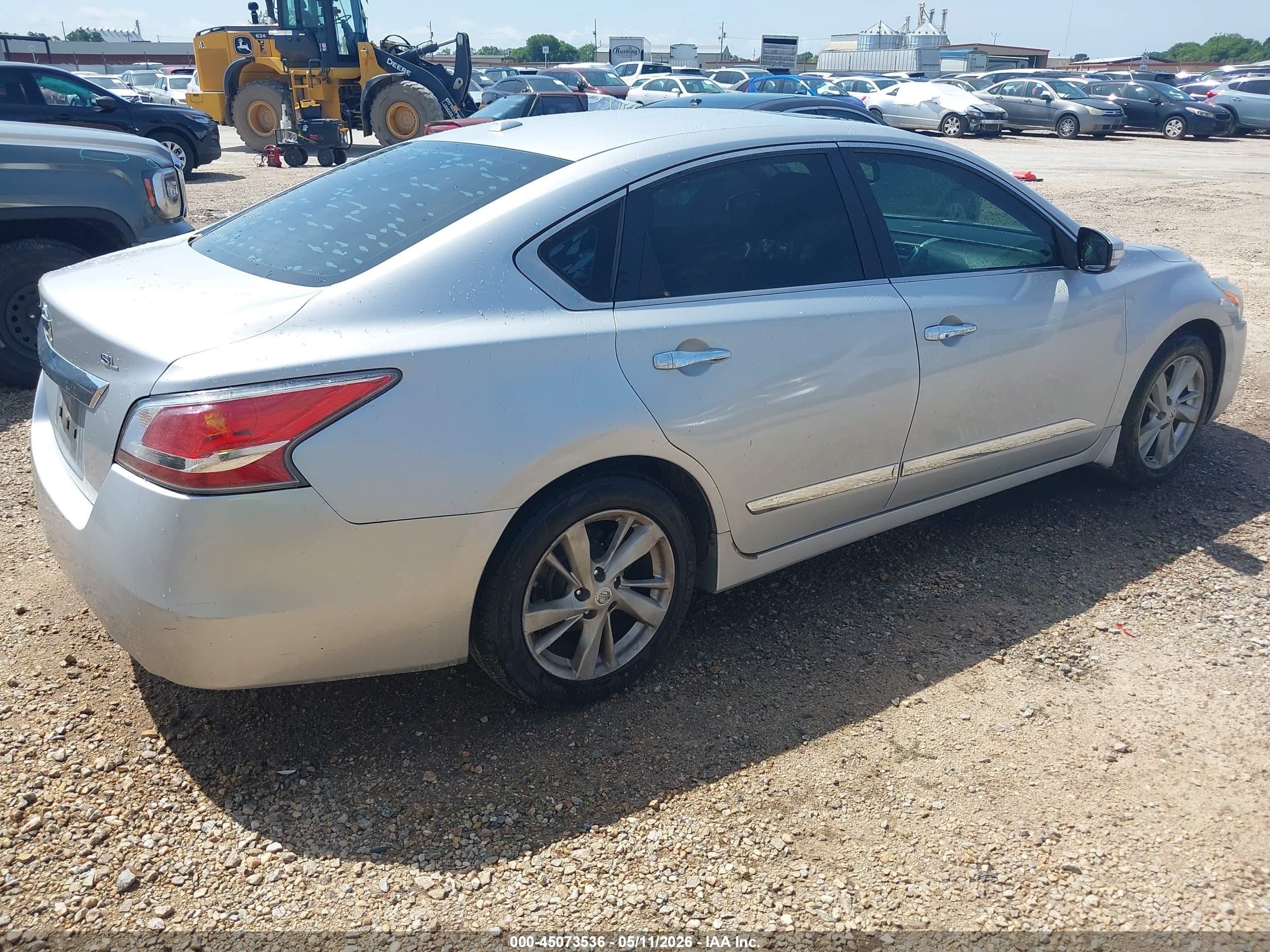 2015 Nissan Altima 2.5 Sl Серебряный vin: 1N4AL3AP5FN350556