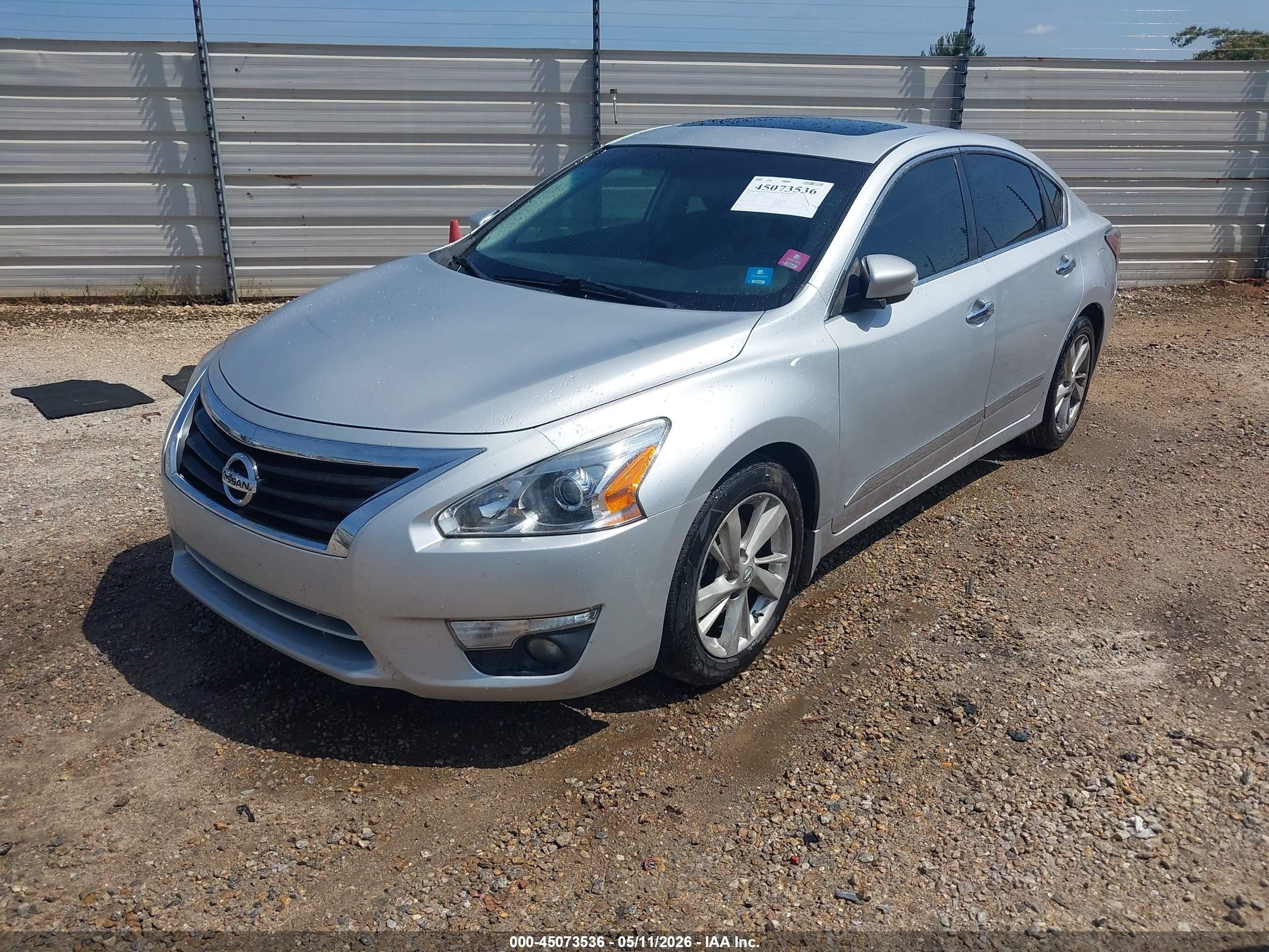 2015 Nissan Altima 2.5 Sl Серебряный vin: 1N4AL3AP5FN350556