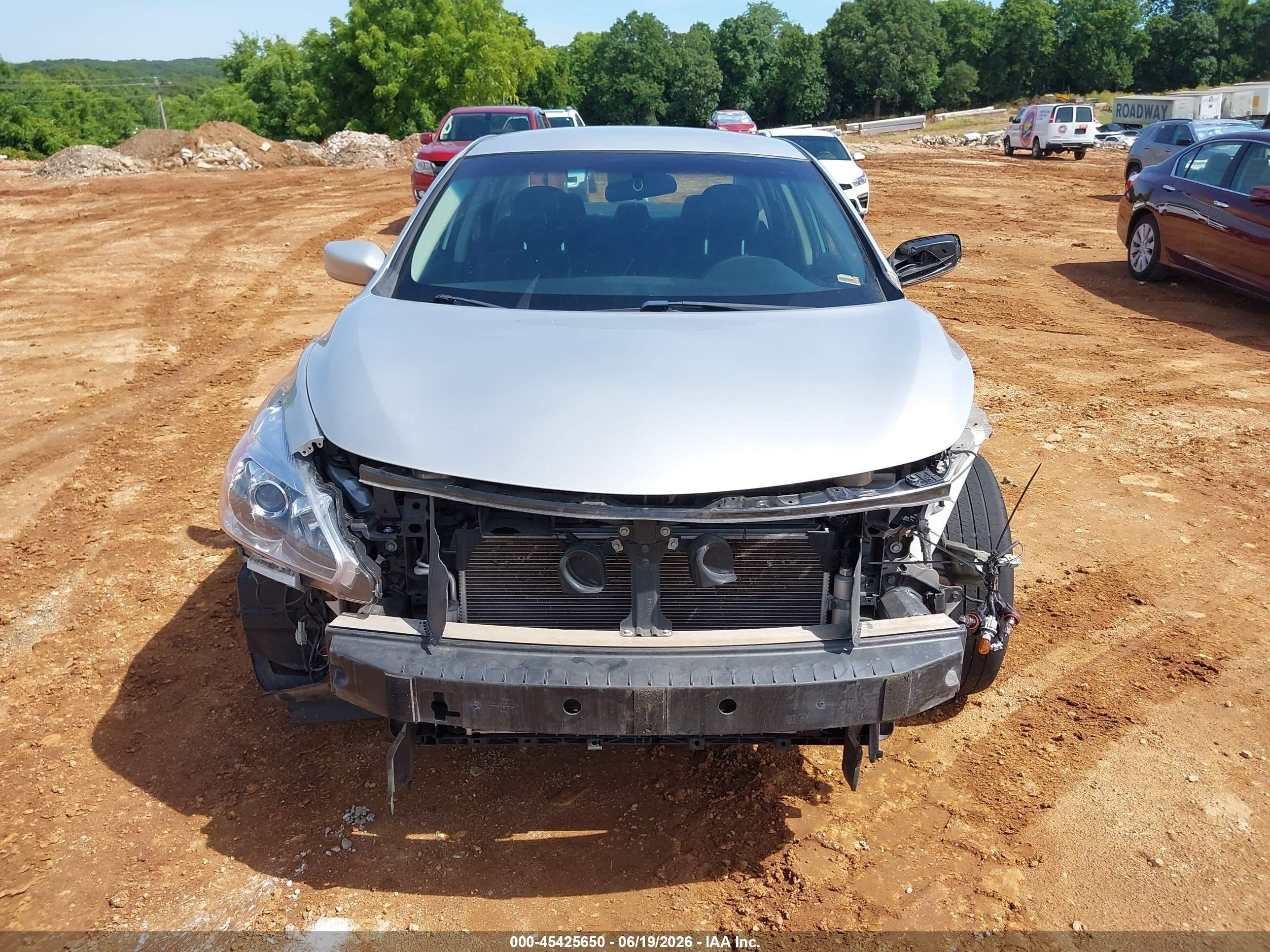 2015 Nissan Altima 2.5 S Silver vin: 1N4AL3AP5FN354011
