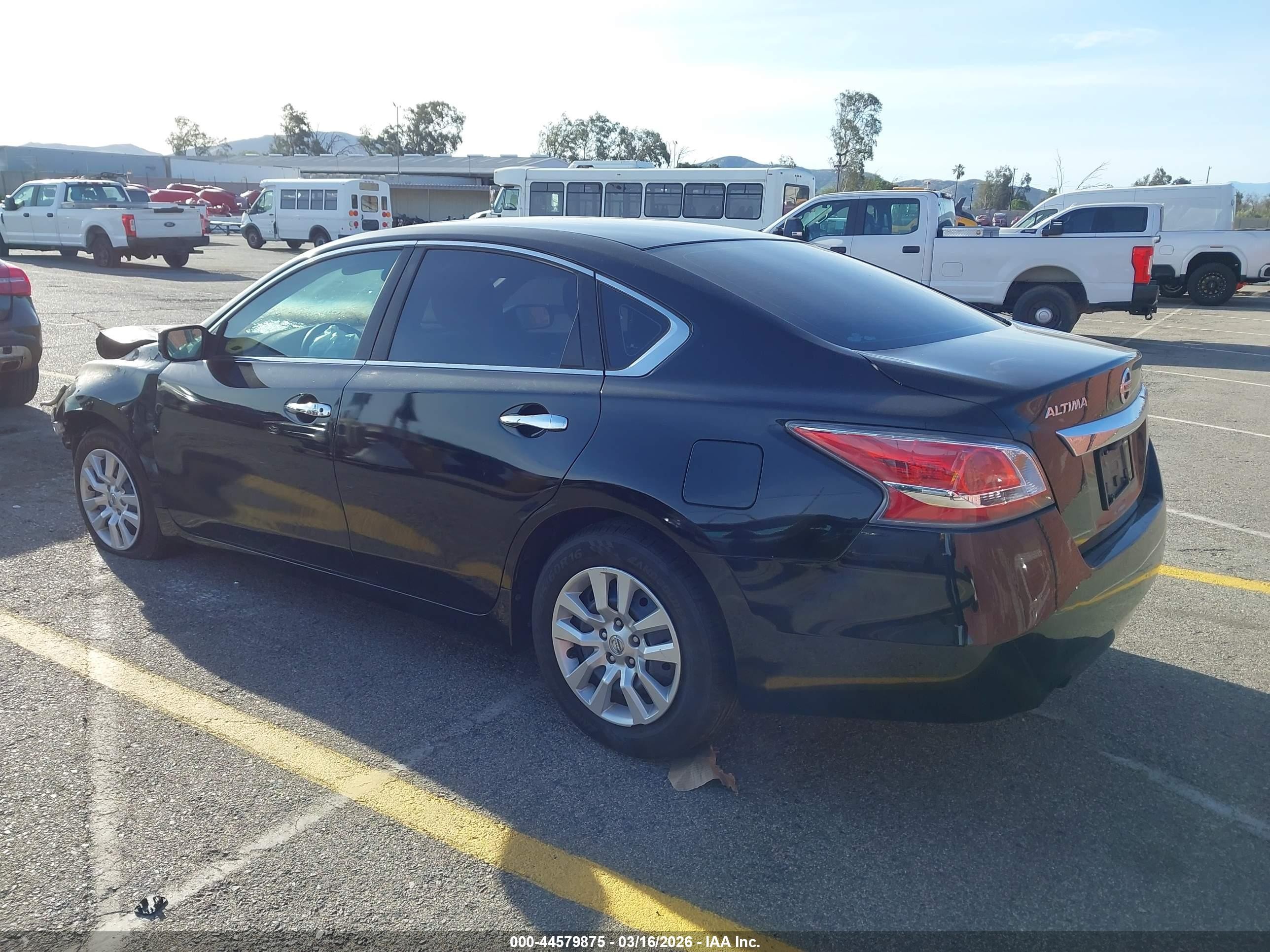 2015 Nissan Altima 2.5 S Black vin: 1N4AL3AP5FN371634