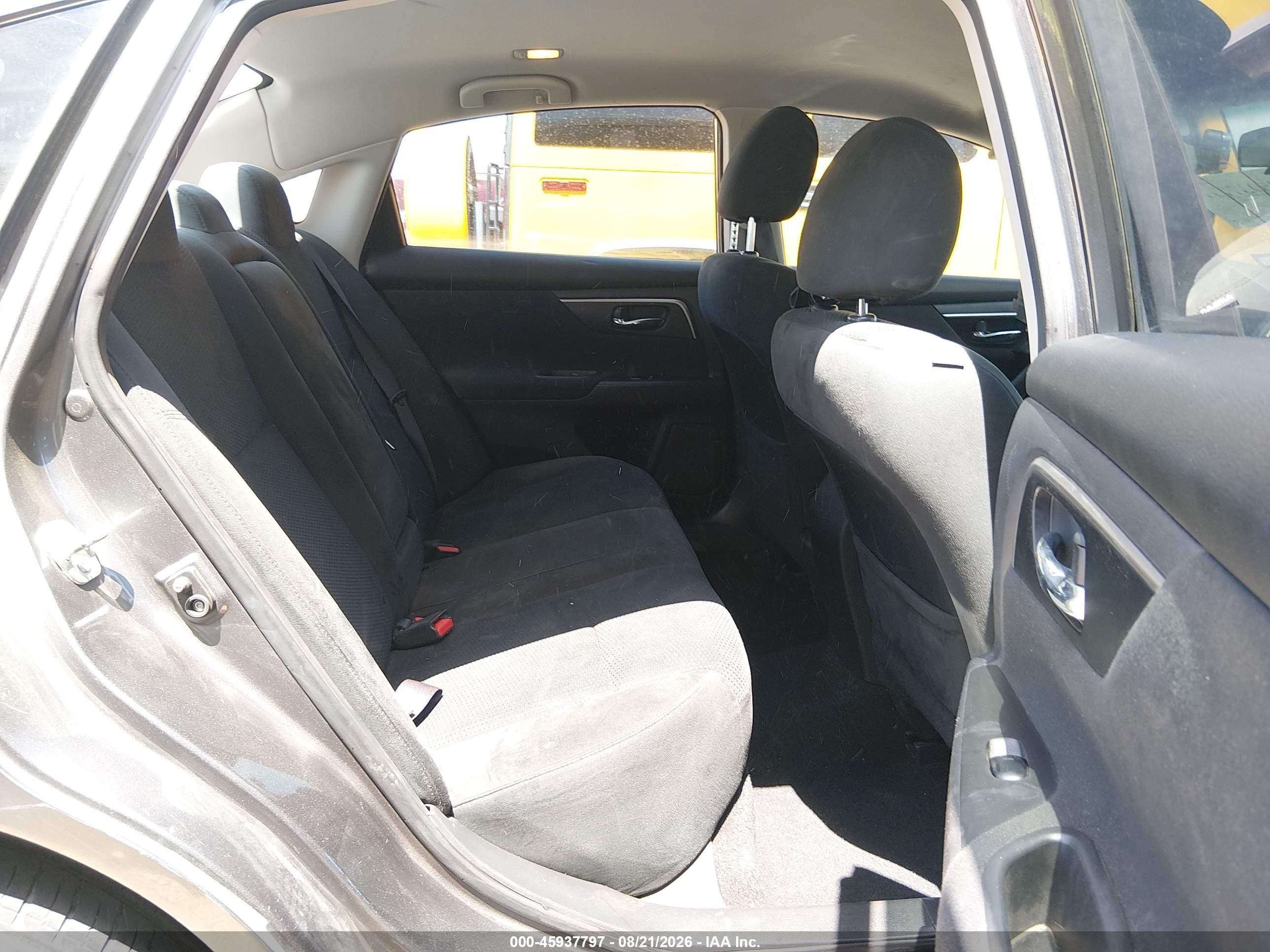 2015 Nissan Altima 2.5 S Gray vin: 1N4AL3AP5FN377644