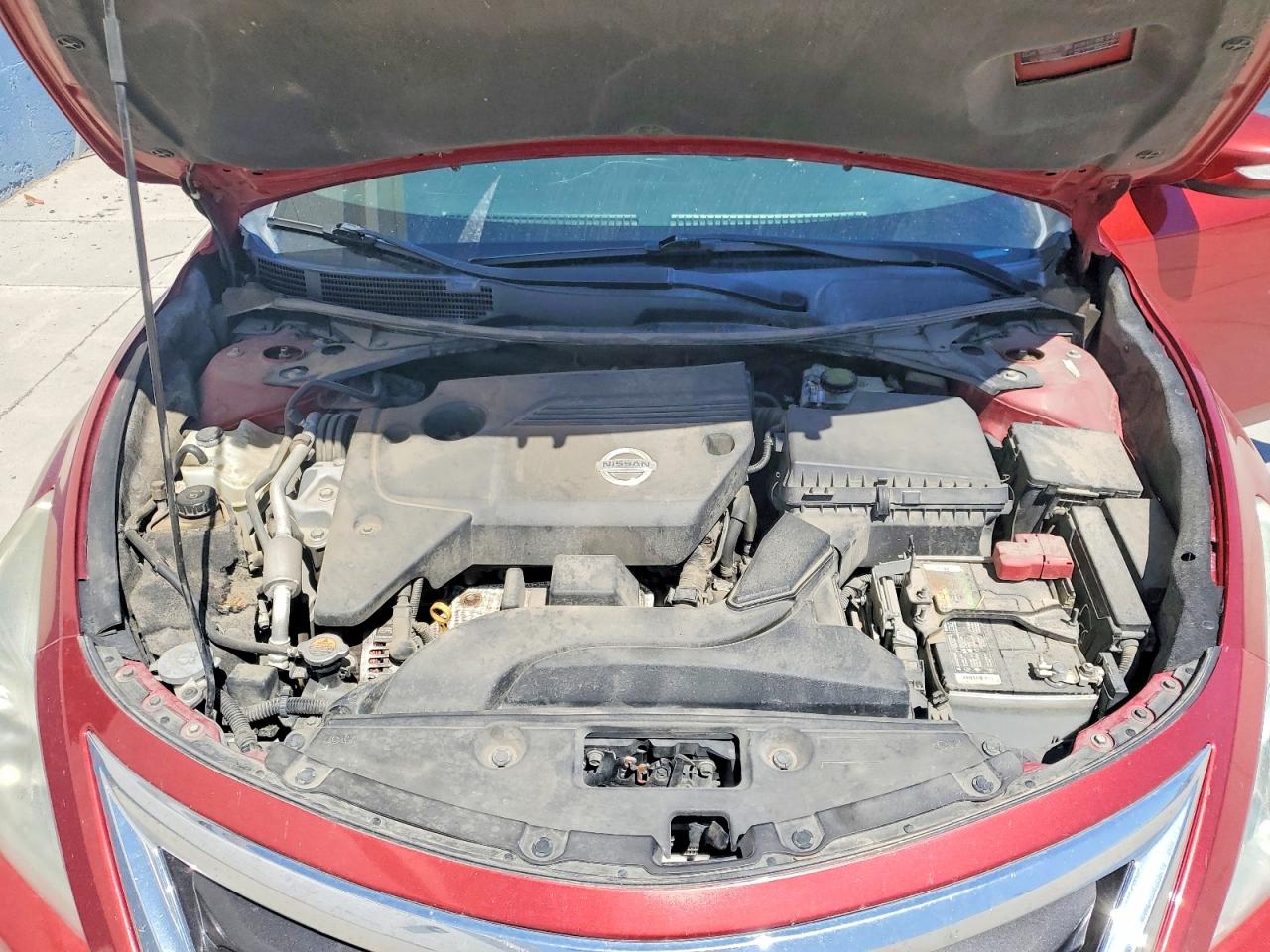 2015 Nissan Altima 2.5 Красный vin: 1N4AL3AP5FN387705