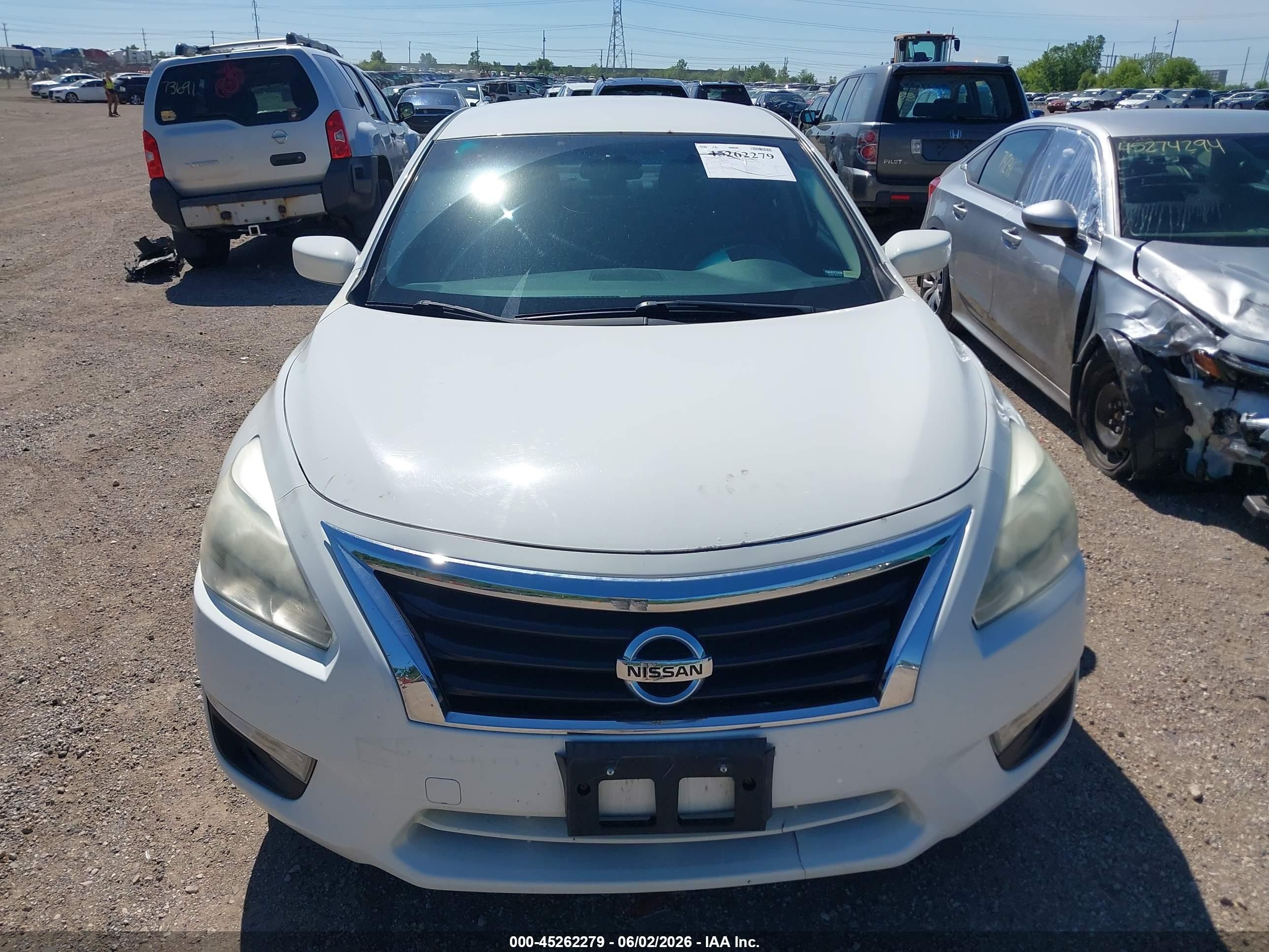 2015 Nissan Altima 2.5 S White vin: 1N4AL3AP5FN403224