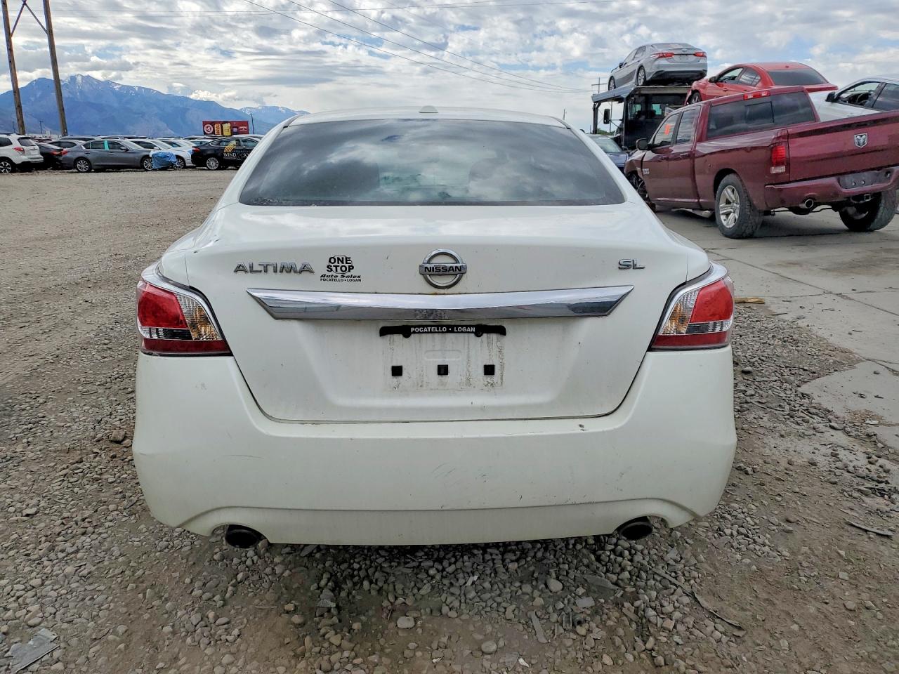 2015 Nissan Altima 2.5 Sl Белый vin: 1N4AL3AP5FN407791