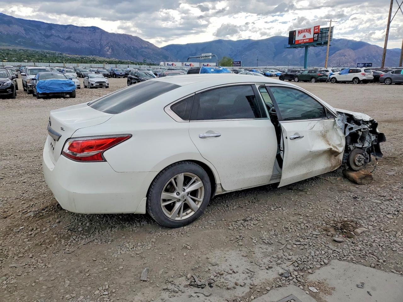 2015 Nissan Altima 2.5 Sl Белый vin: 1N4AL3AP5FN407791