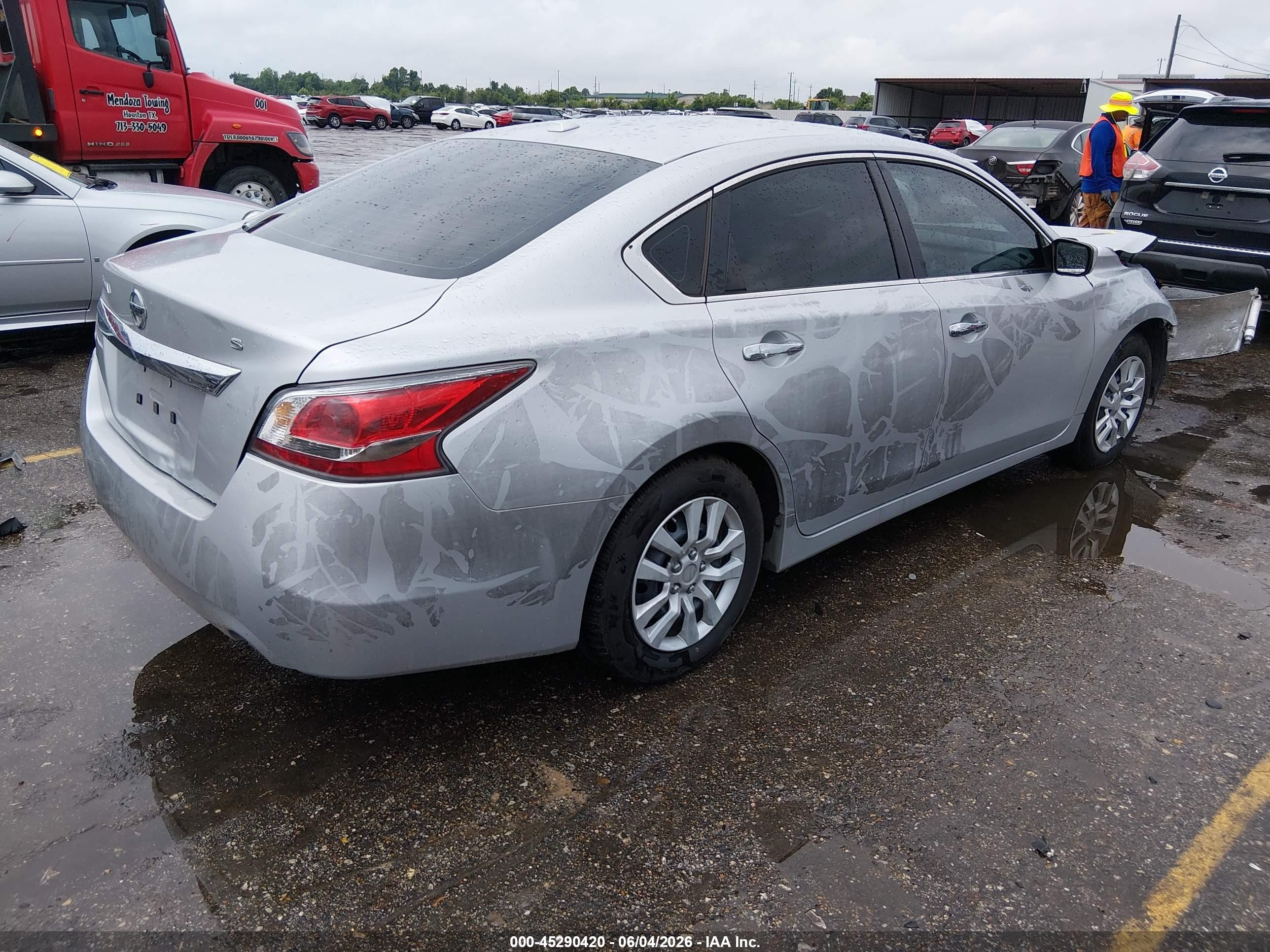 2015 Nissan Altima 2.5/2.5 S/2.5 Sl/2.5 Sv Silver vin: 1N4AL3AP5FN878503