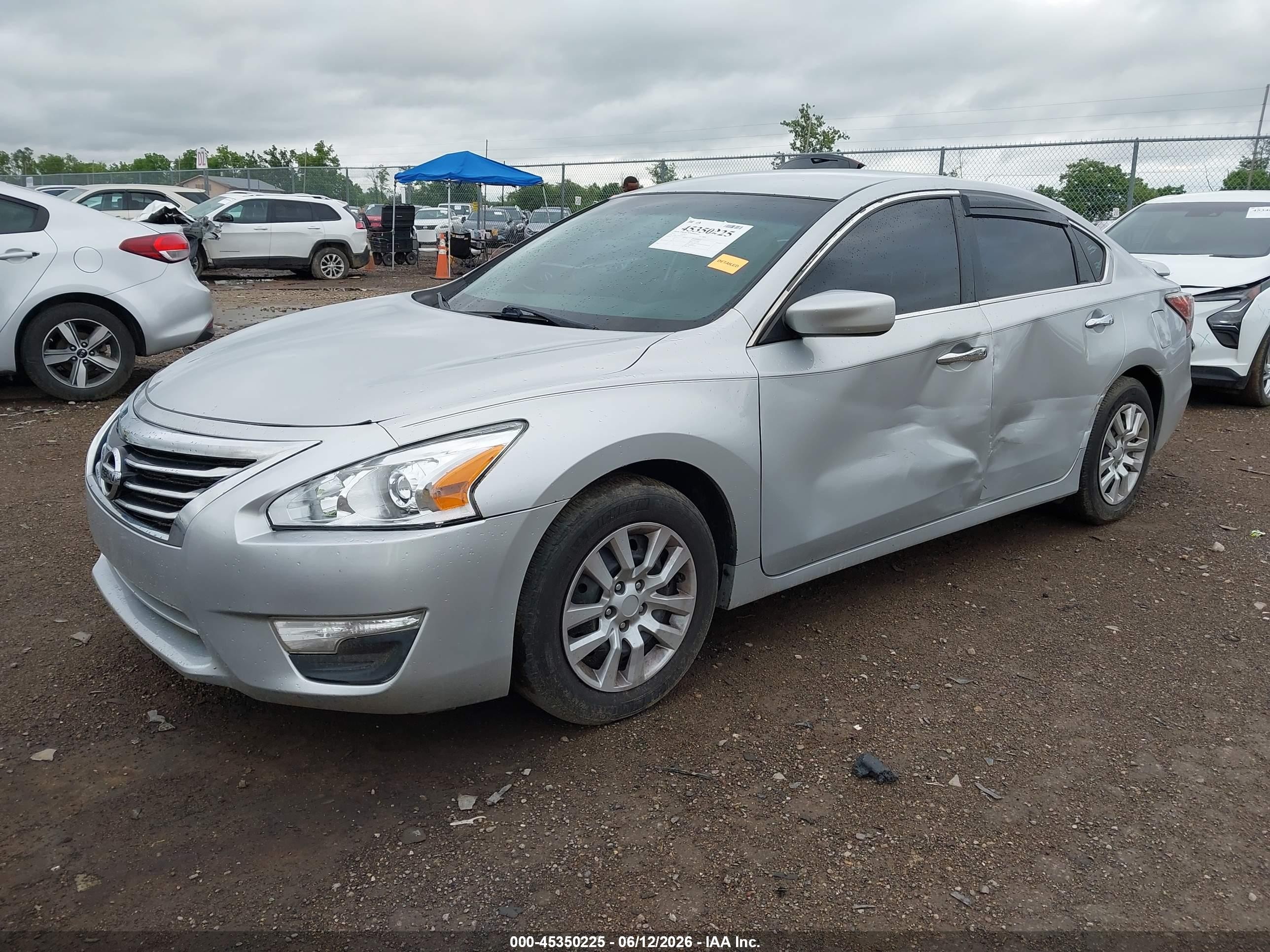 2015 Nissan Altima 2.5/2.5 S/2.5 Sl/2.5 Sv Silver vin: 1N4AL3AP5FN892739