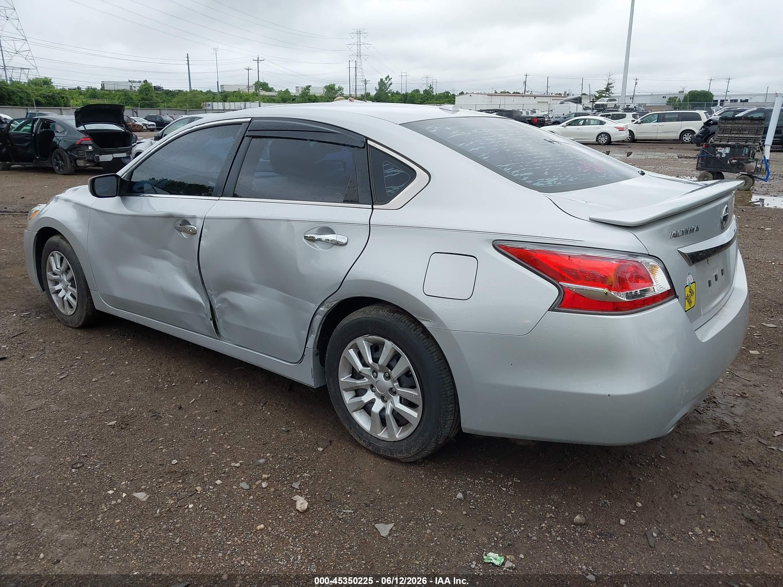 2015 Nissan Altima 2.5/2.5 S/2.5 Sl/2.5 Sv Silver vin: 1N4AL3AP5FN892739