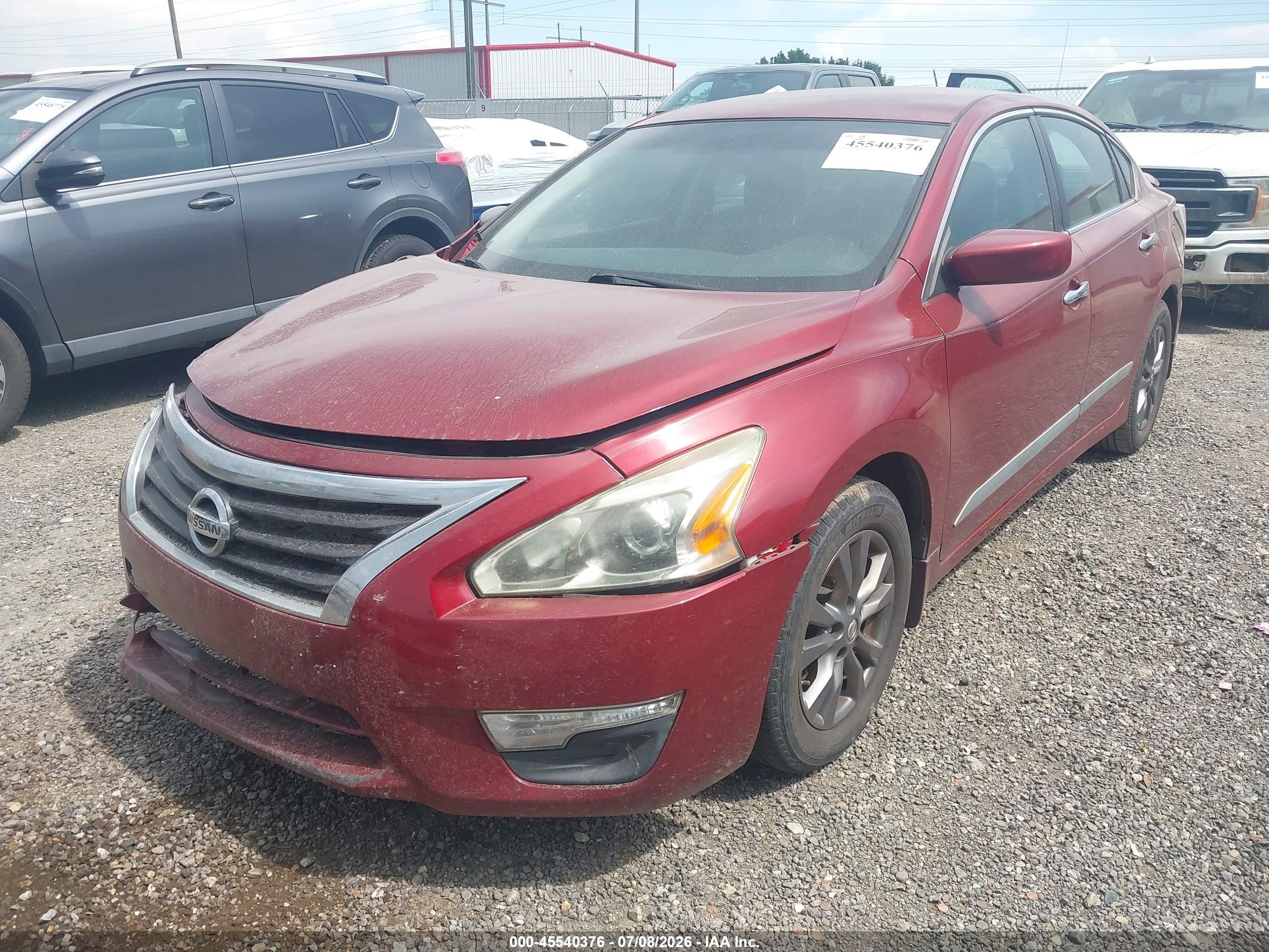 2015 Nissan Altima 2.5 S Red vin: 1N4AL3AP5FN894779
