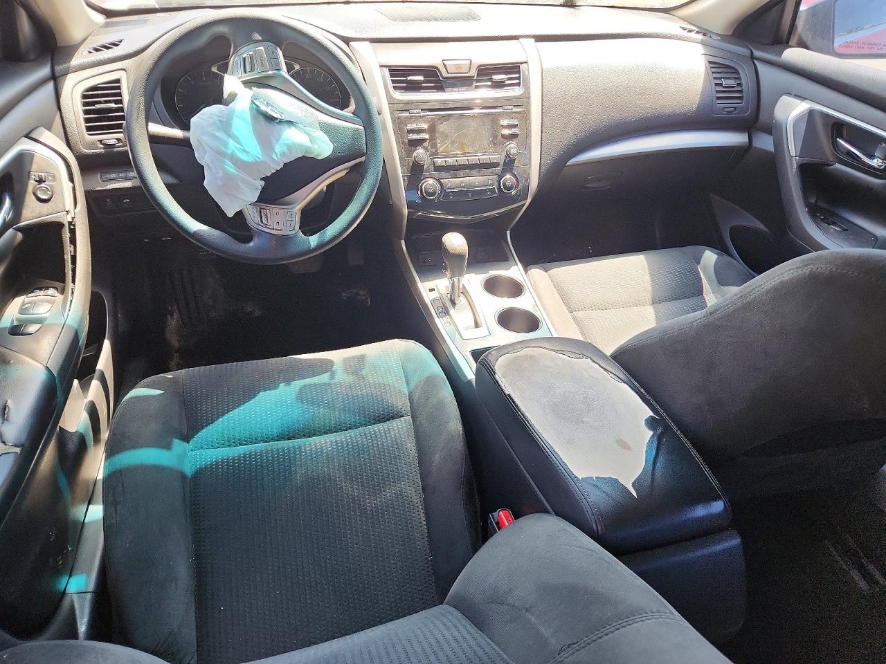 2015 Nissan Altima 2.5 S Red vin: 1N4AL3AP5FN903125