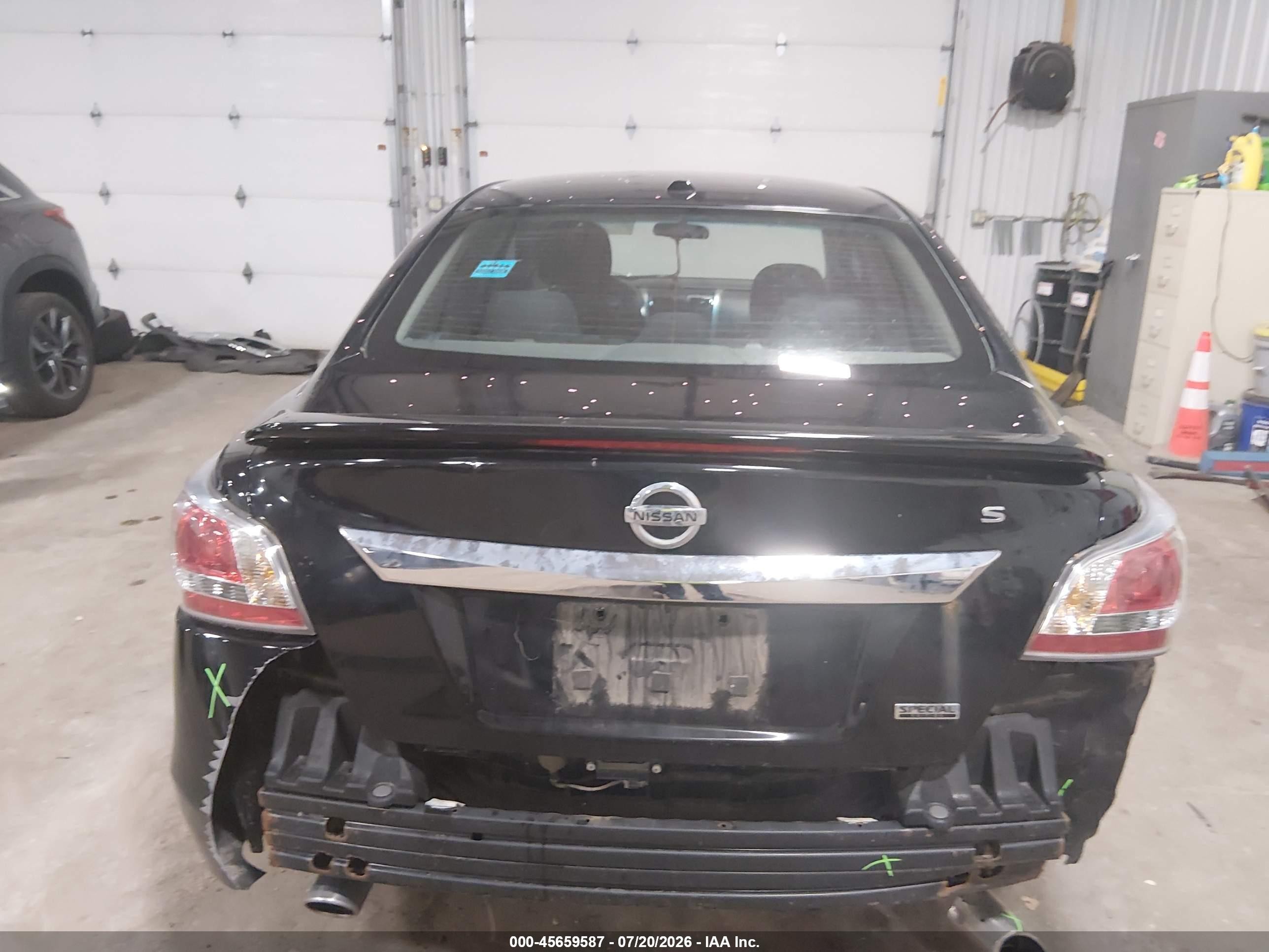 2015 Nissan Altima 2.5 S Black vin: 1N4AL3AP5FN921494