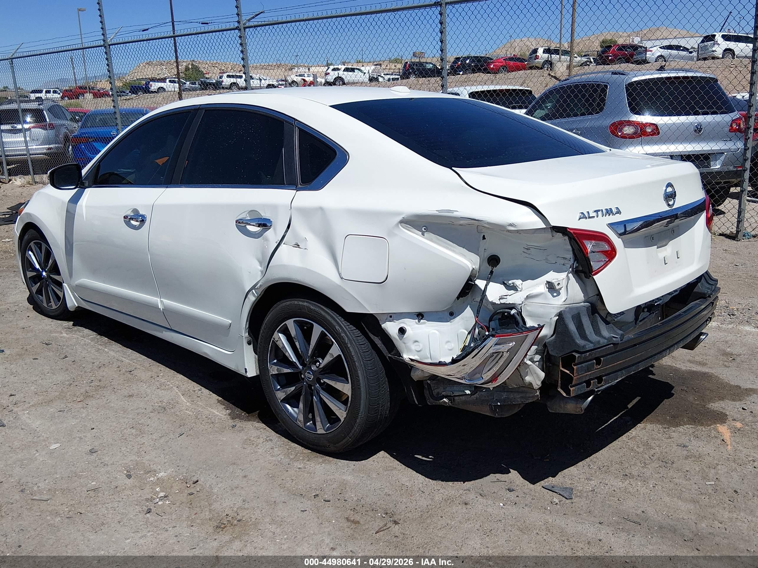 2016 Nissan Altima 2.5 Sl White vin: 1N4AL3AP5GC120917