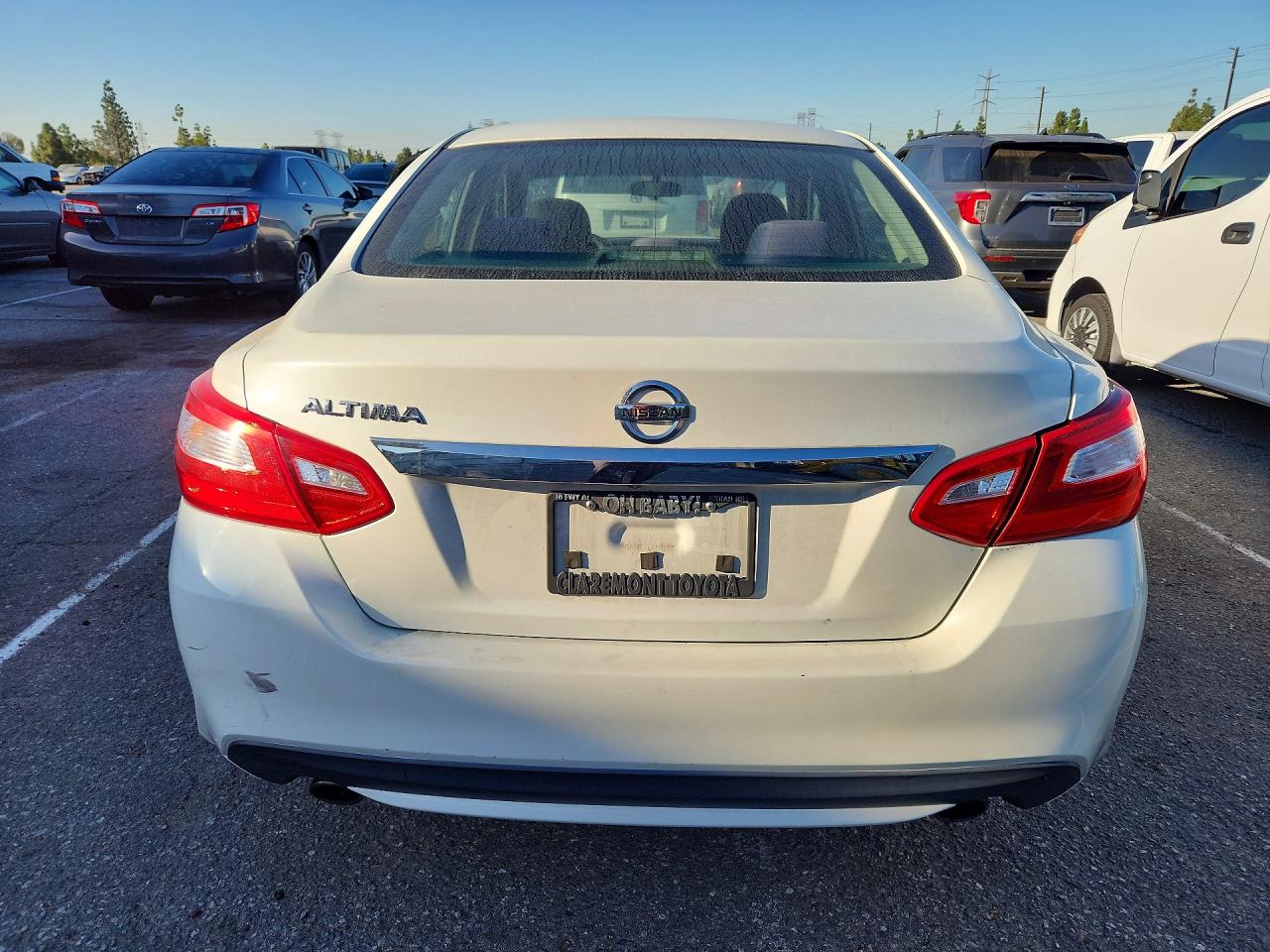 2016 Nissan Altima 2.5 S White vin: 1N4AL3AP5GC190045