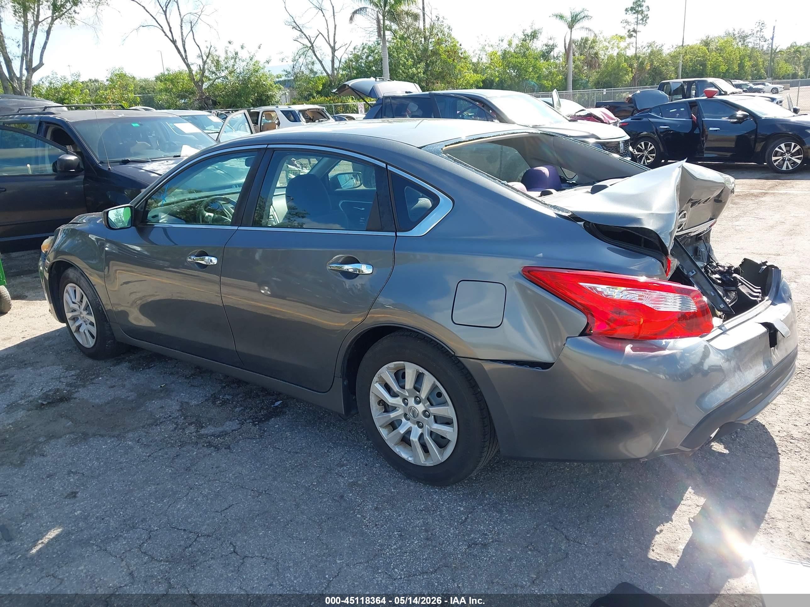 2017 Nissan Altima 2.5 S Серый vin: 1N4AL3AP5HC151280