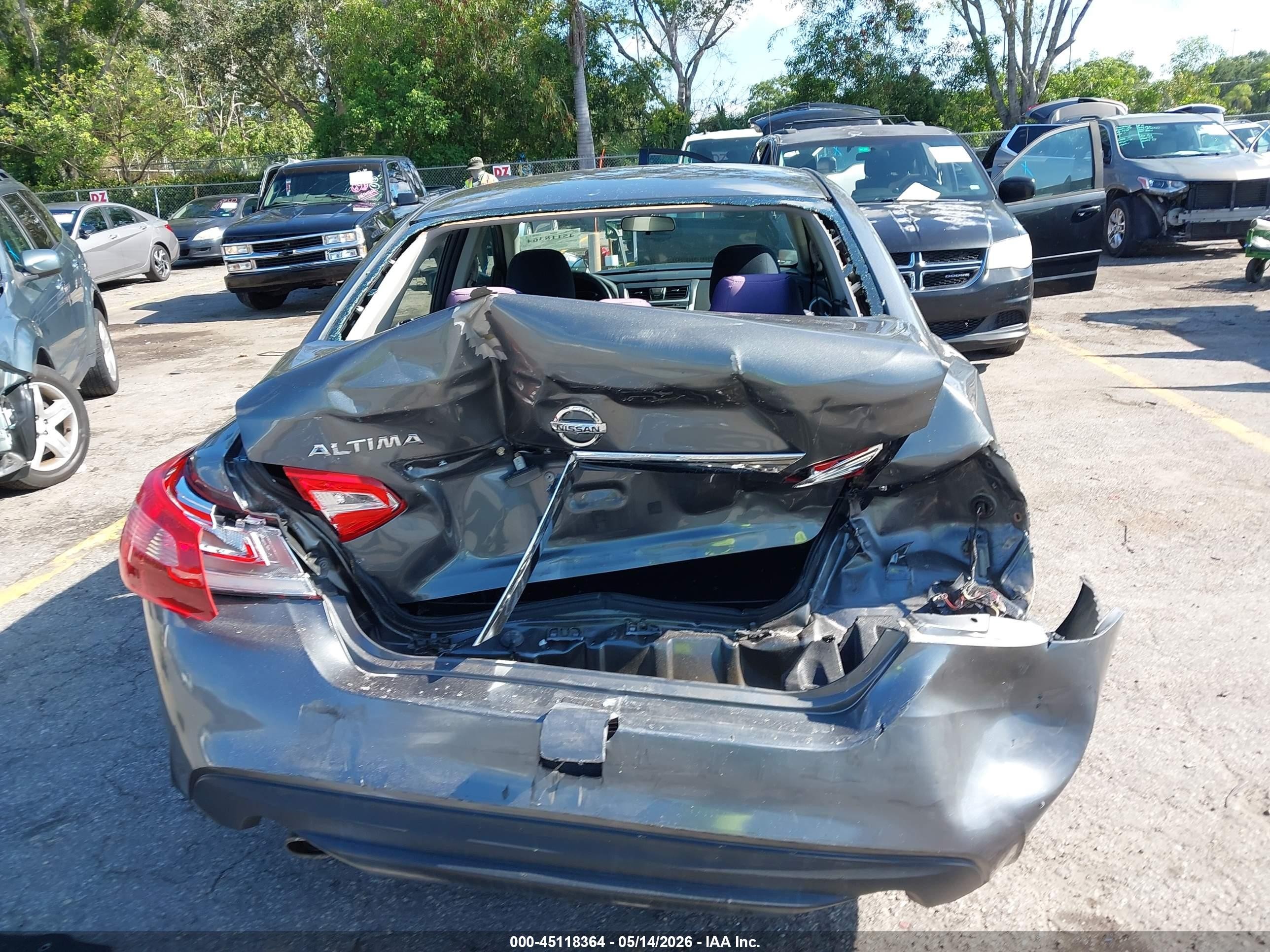 2017 Nissan Altima 2.5 S Серый vin: 1N4AL3AP5HC151280