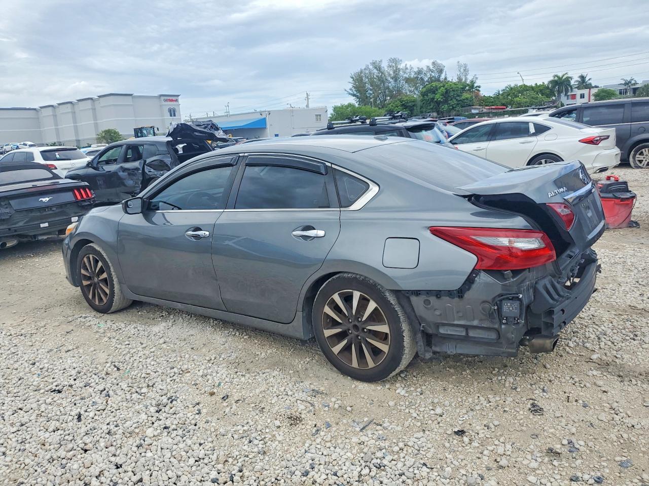 2018 Nissan Altima 2.5 Sv Серый vin: 1N4AL3AP5JC123159