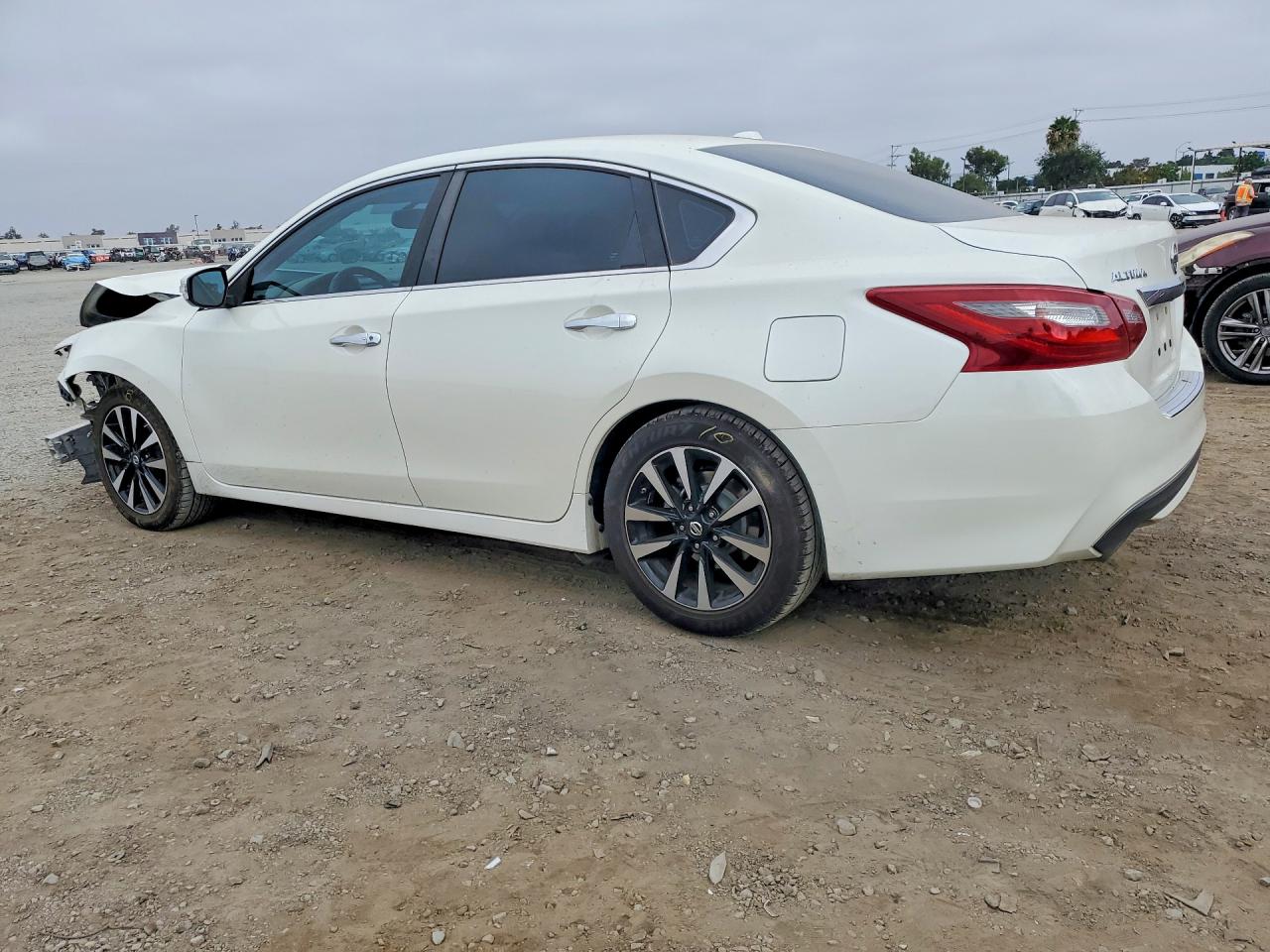 2018 Nissan Altima 2.5 Sl White vin: 1N4AL3AP5JC134713
